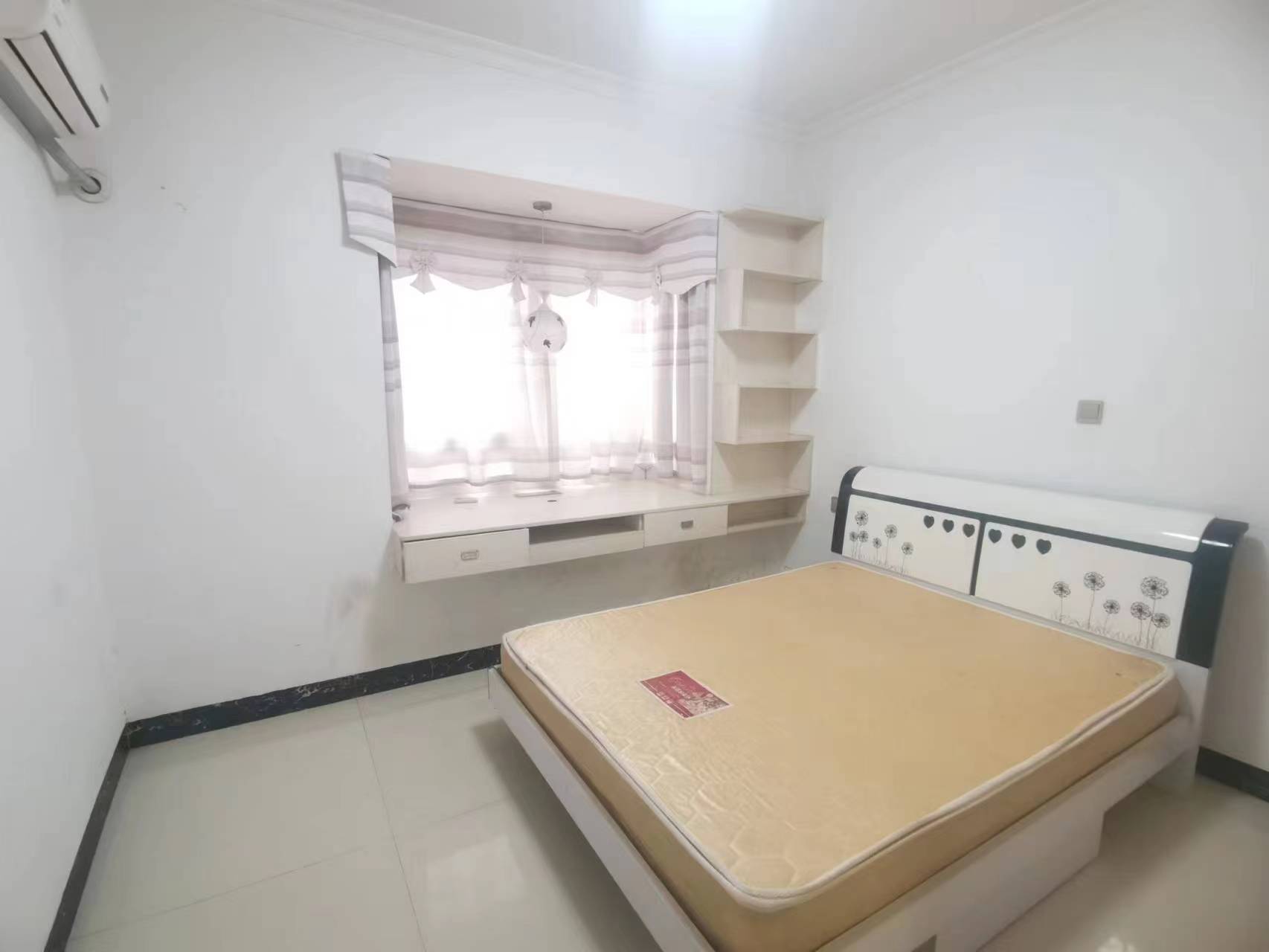 蓝筹公寓二期2-3栋 1室1厅1卫 26.5万 蓝筹公寓二期2-3栋 1室1厅1卫 26.5万室内图