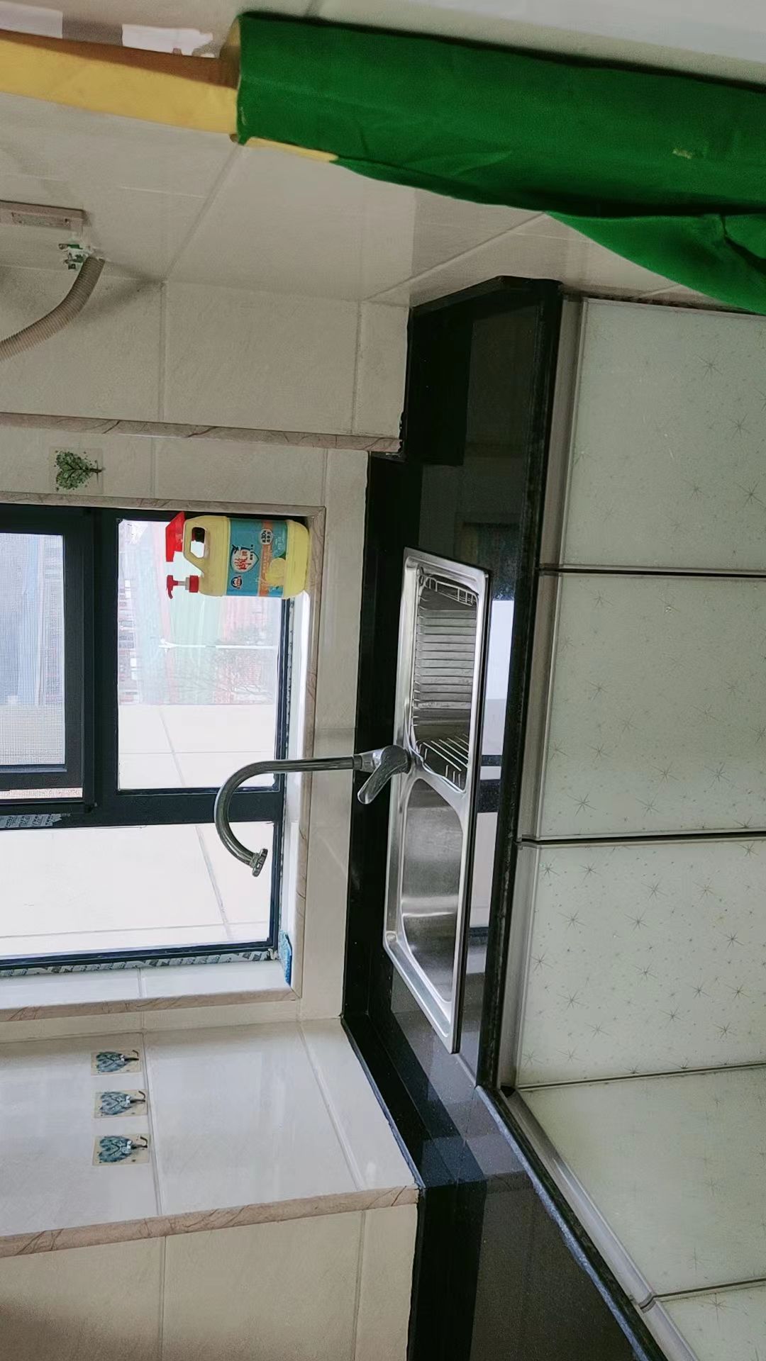 百弘学府城 3室2厅2卫 1600.00元/月 百弘学府城 3室2厅2卫 1600.00元/月室内图