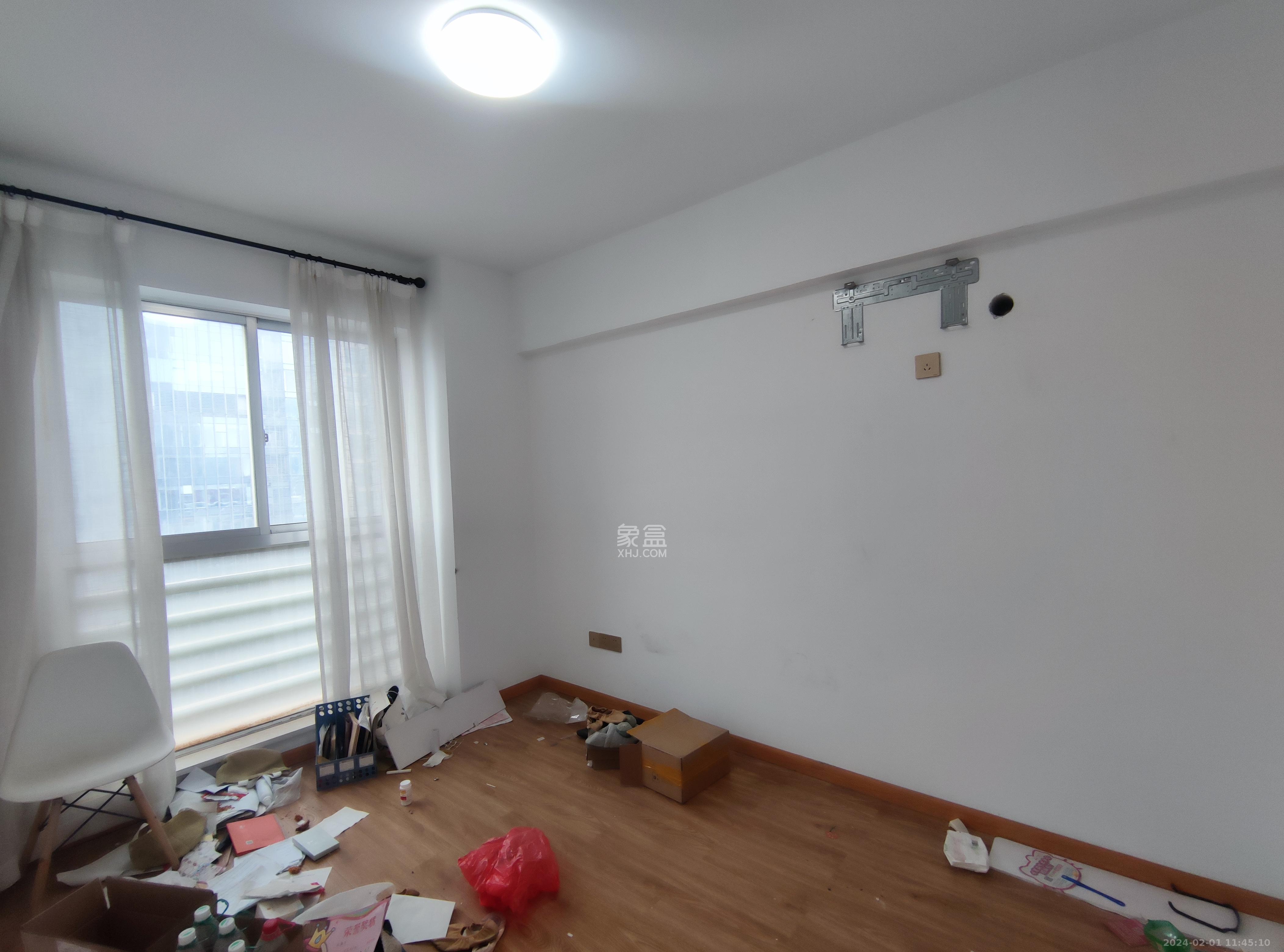 华菱新城地标  2室2厅1卫   2200.00元/月室内图