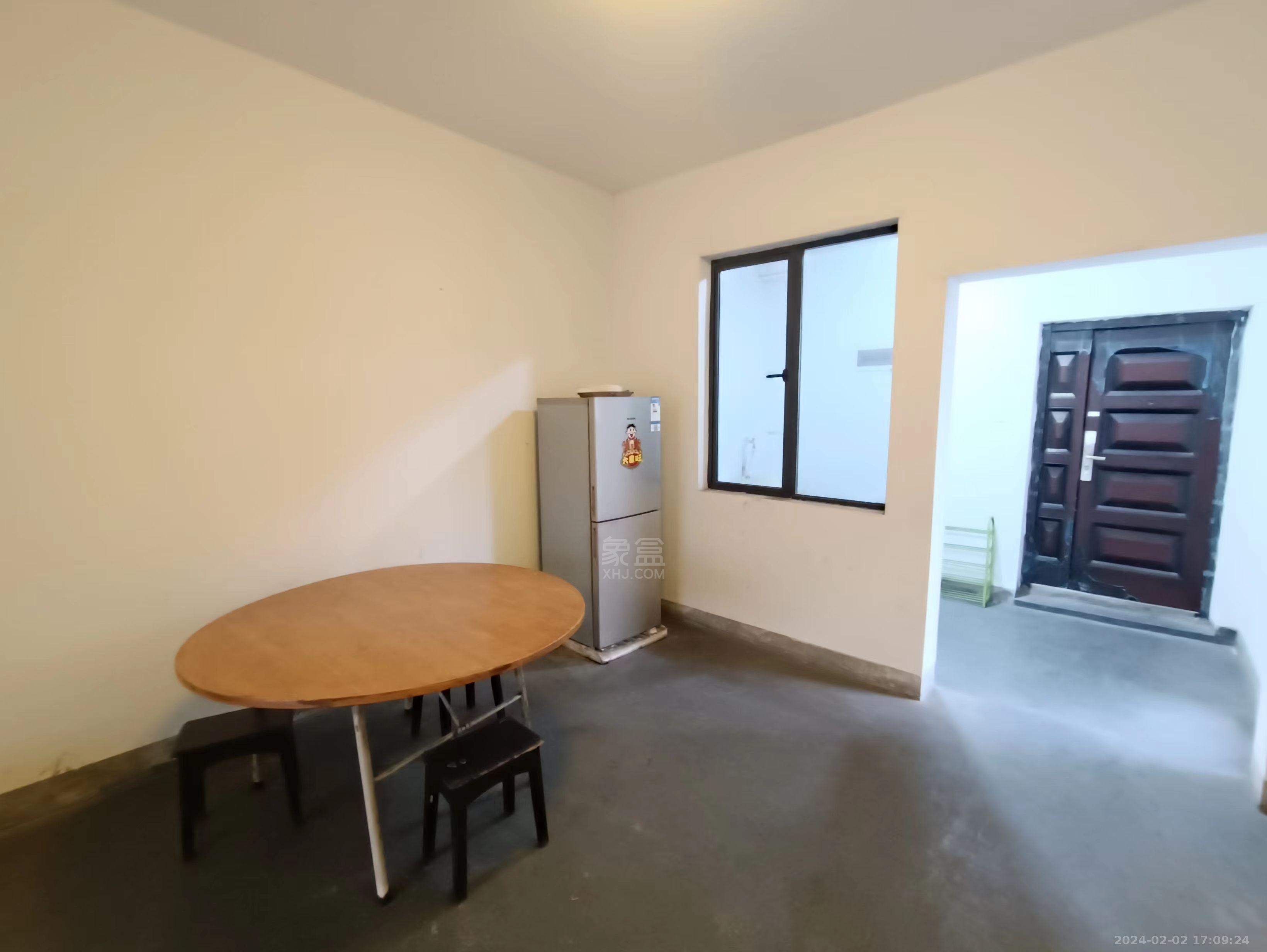 经世龙城 3室2厅2卫 1500.0元/月 经世龙城 3室2厅2卫 1500.0元/月室内图