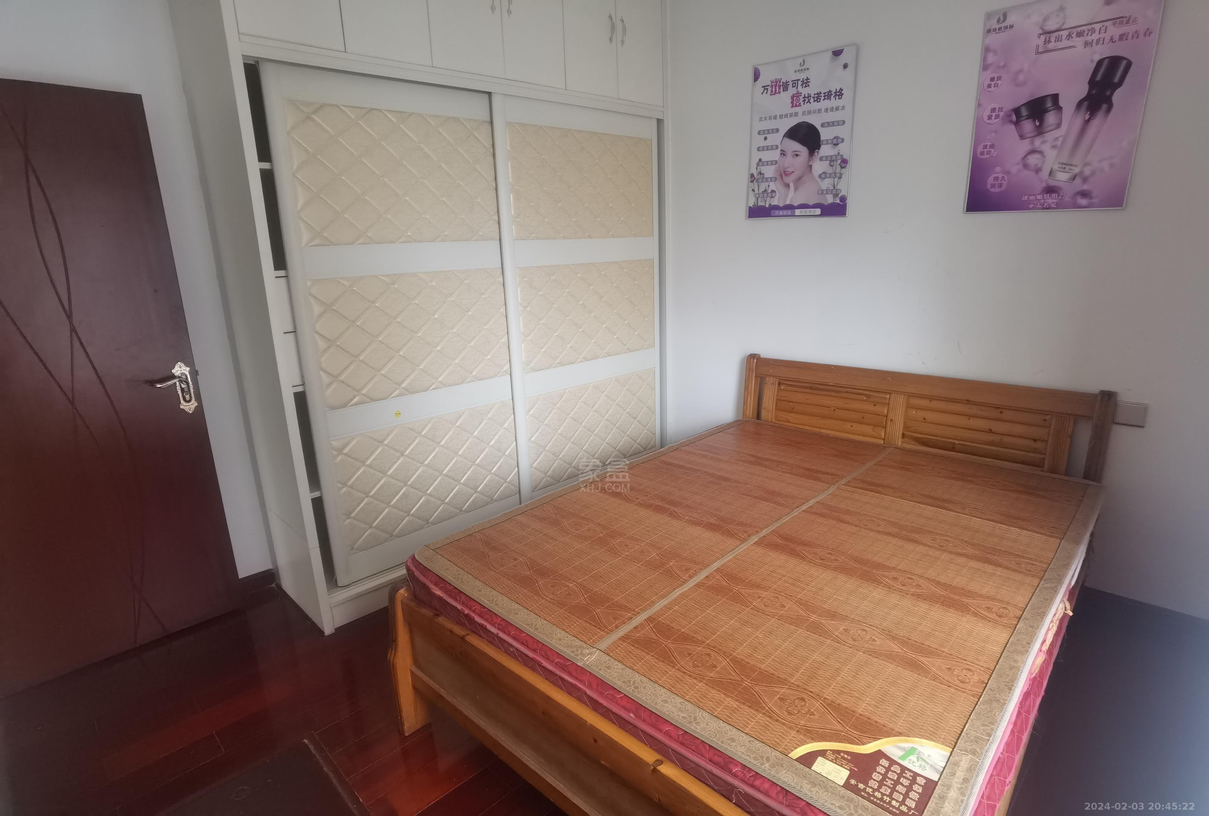 湘江名都  3室2厅1卫   1900.00元/月室内图