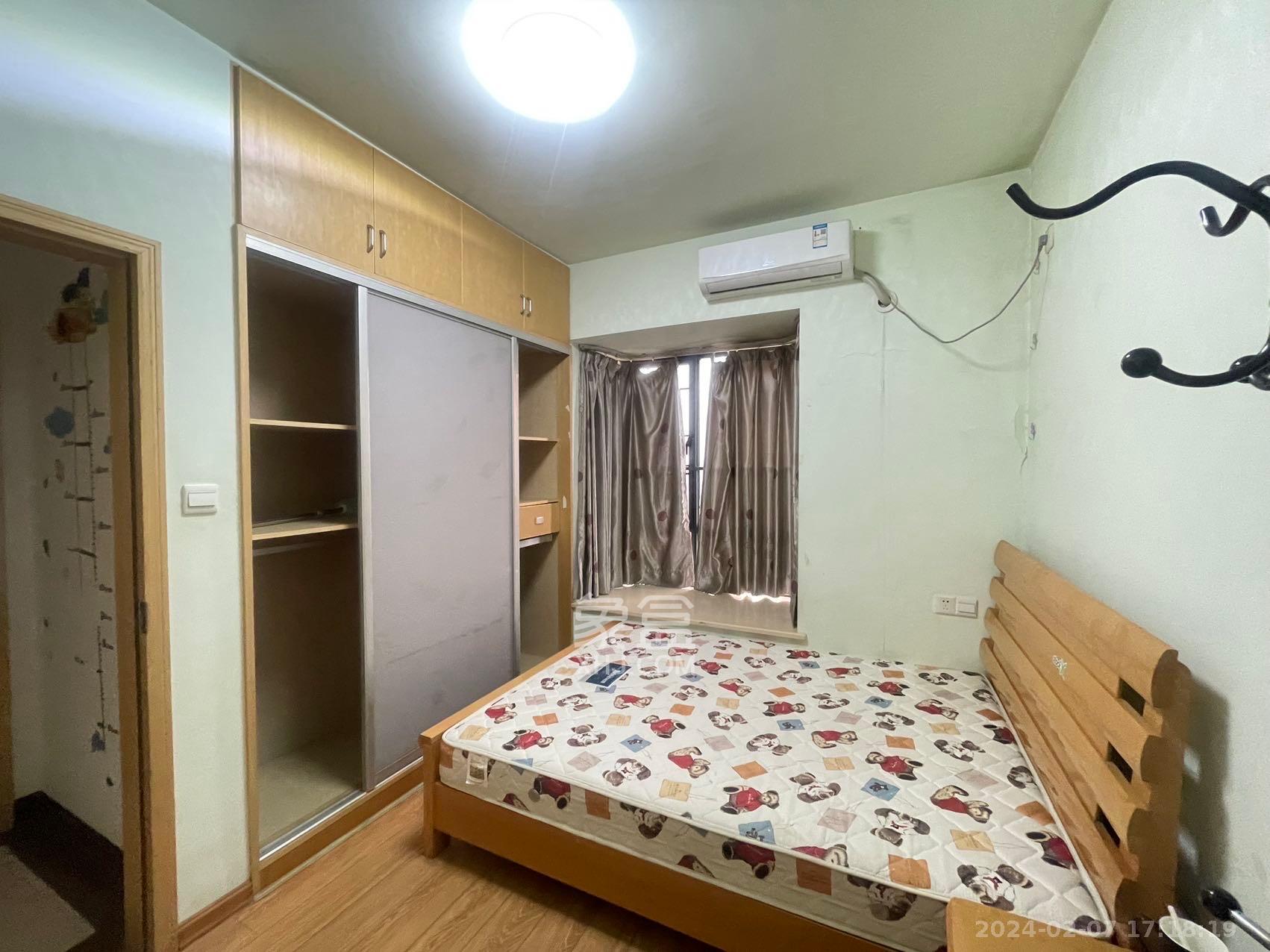 兰亭优壳（隽峰苑）  3室2厅1卫    2600.0元/月室内图