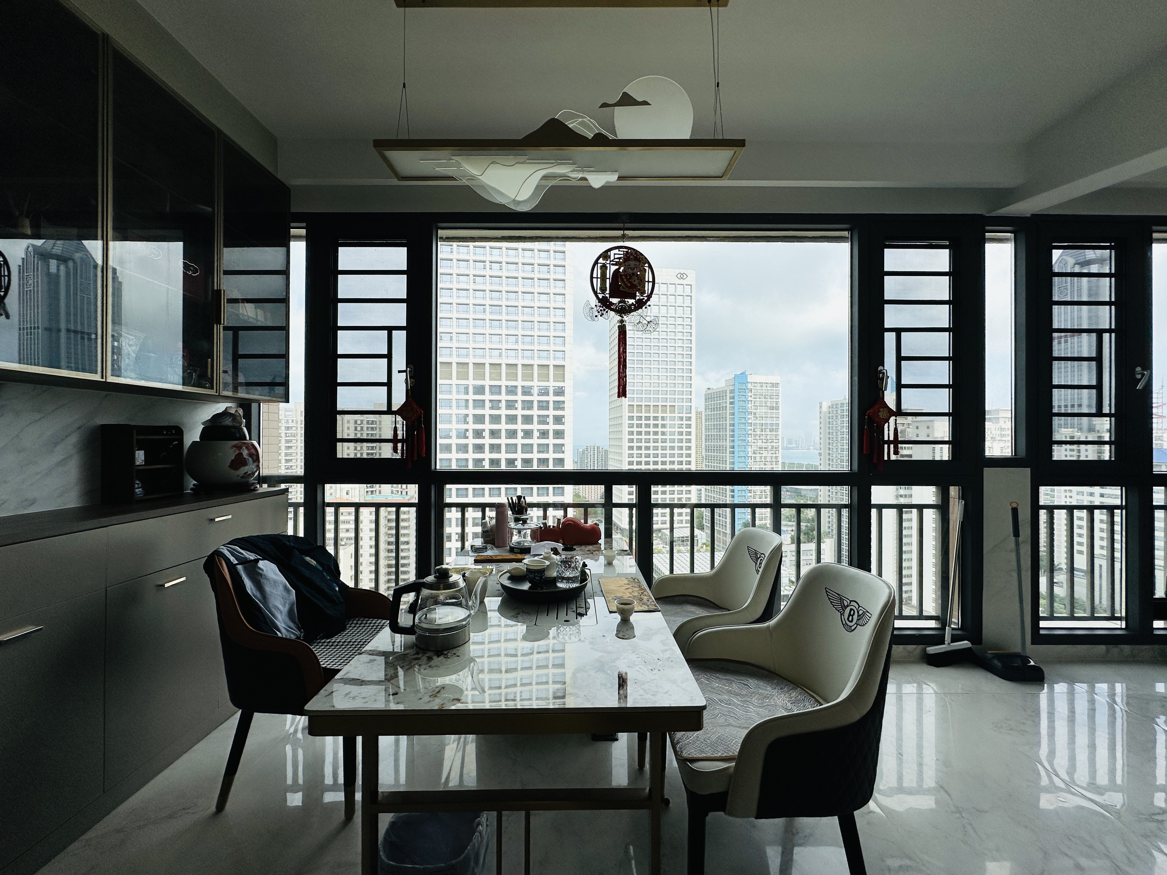 国贸城市花园 3室2厅2卫 270.0万 国贸城市花园 3室2厅2卫 270.0万阳台