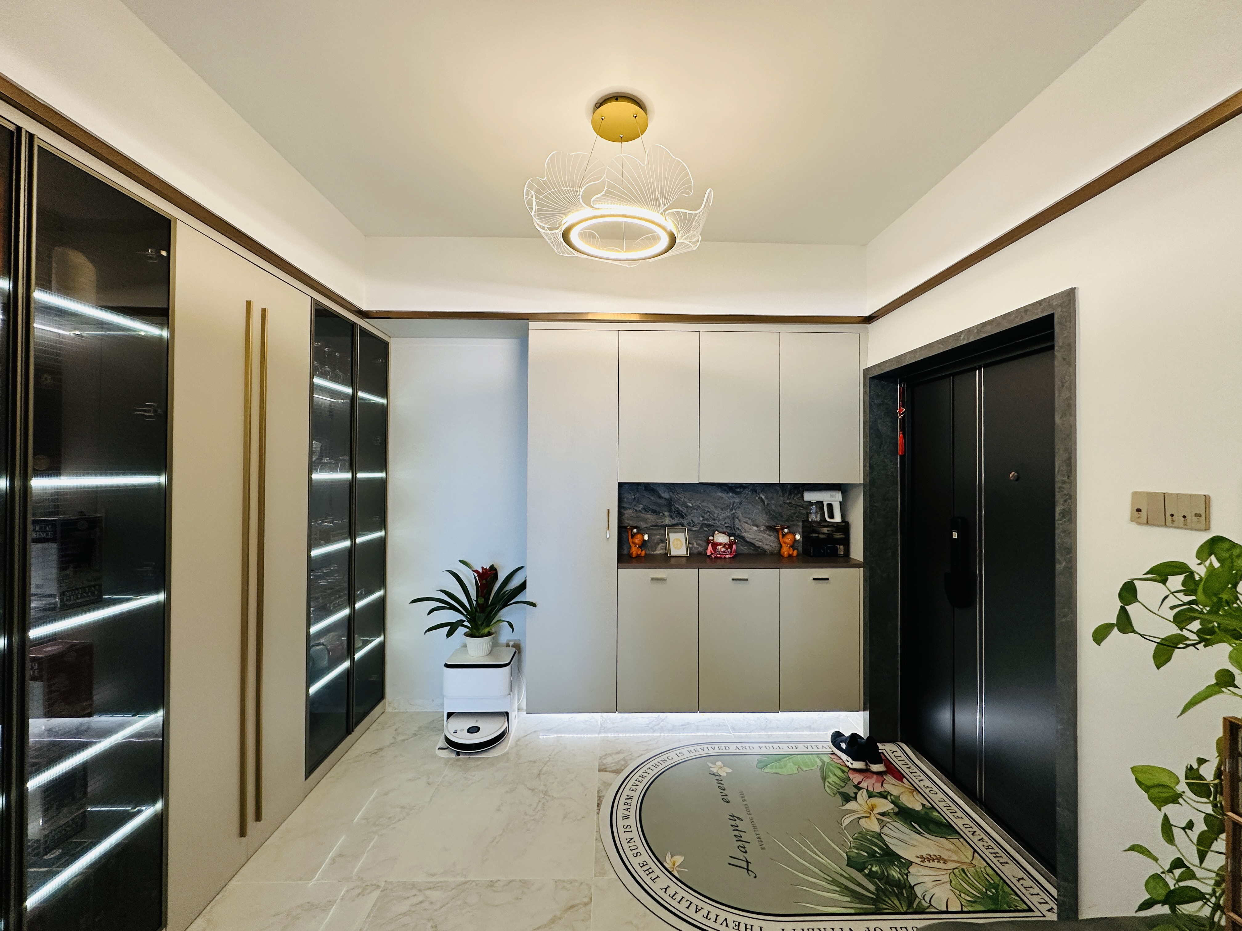 国贸城市花园 3室2厅2卫 270.0万 国贸城市花园 3室2厅2卫 270.0万其他