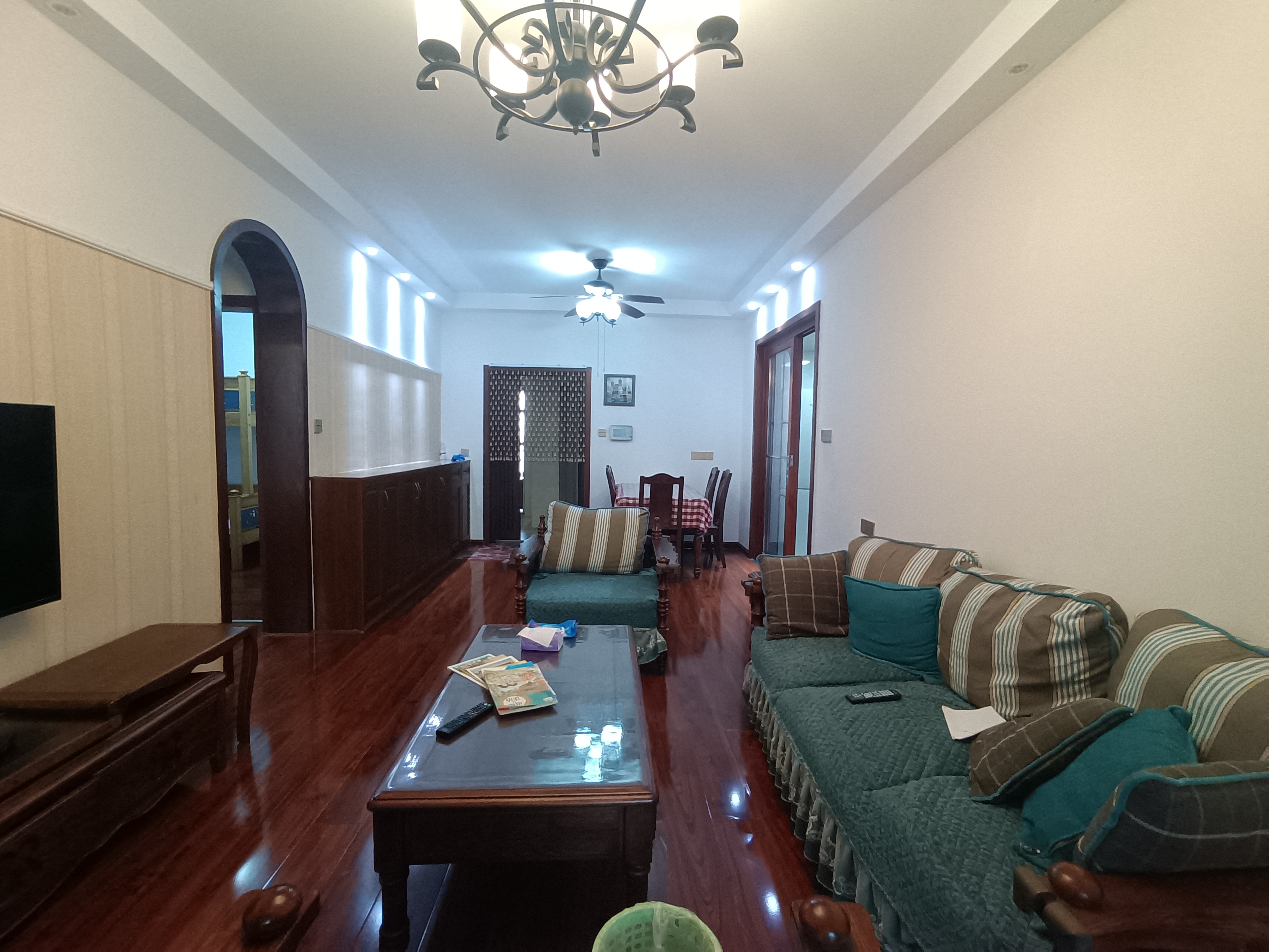 湘银星城 2室2厅1卫 68.0万 湘银星城 2室2厅1卫 68.0万室内图