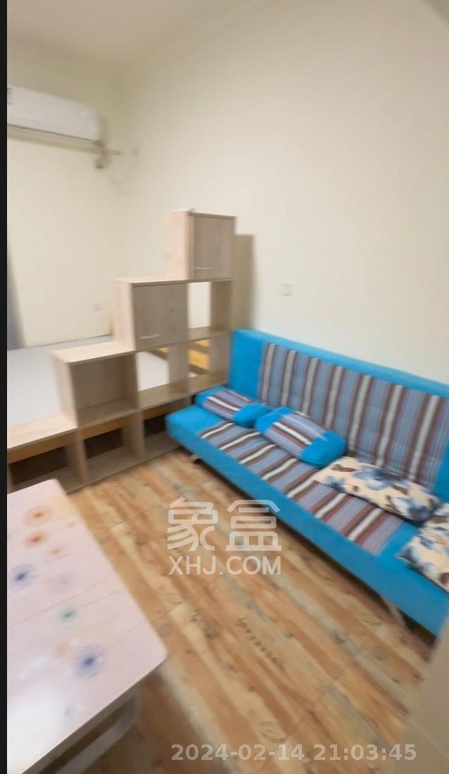MOMA当代广场  1室0厅1卫   1400.00元/月室内图