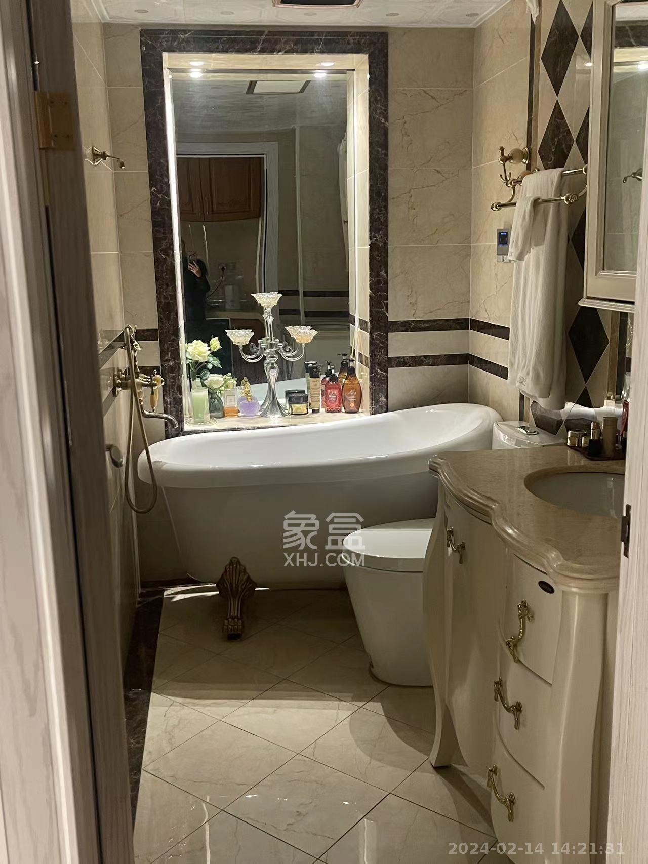 北辰三角洲E3区 1室1厅1卫 3800.00元/月 北辰三角洲E3区 1室1厅1卫 3800.00元/月室内图