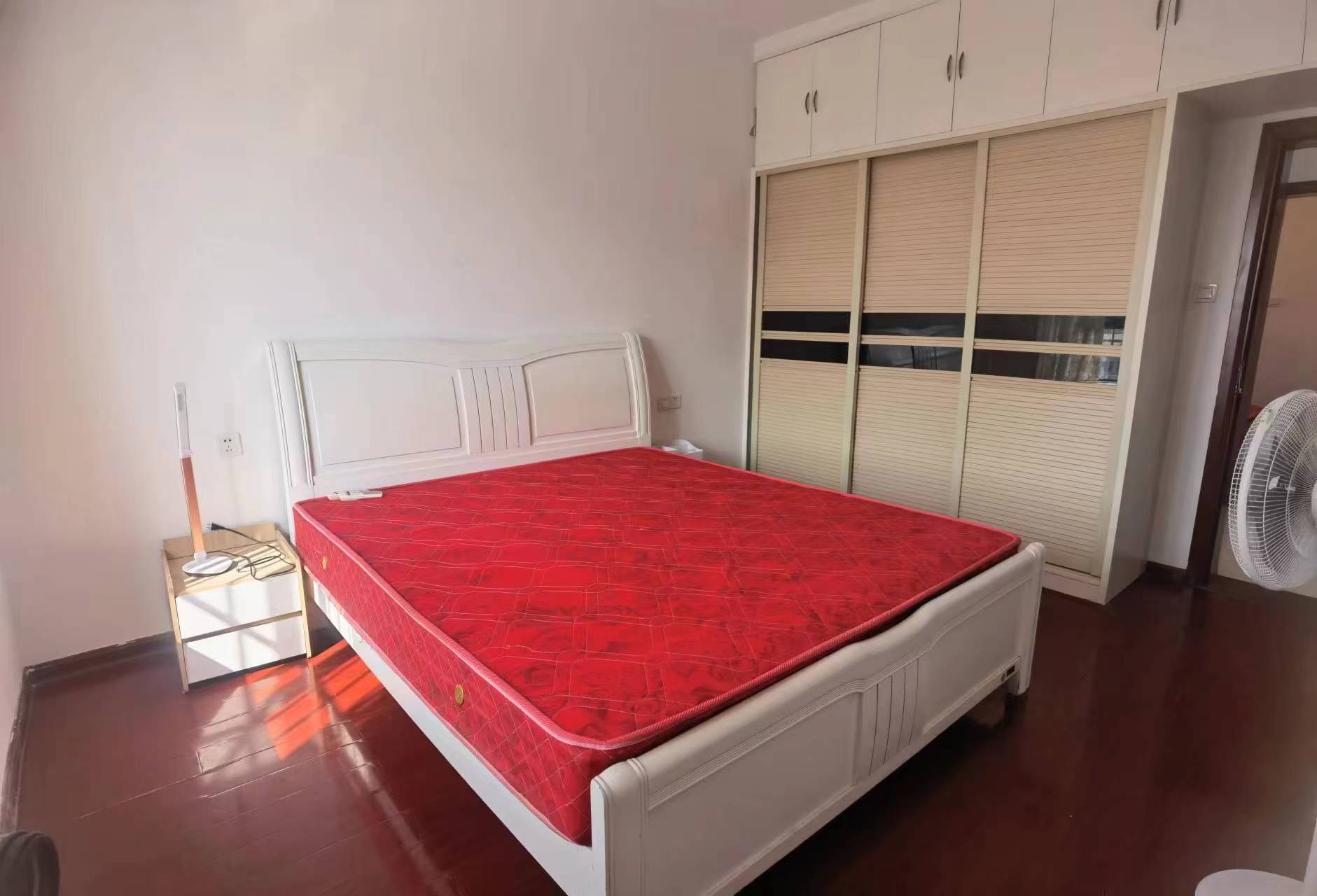 百江花园 2室2厅1卫 55.0万 百江花园 2室2厅1卫 55.0万室内图