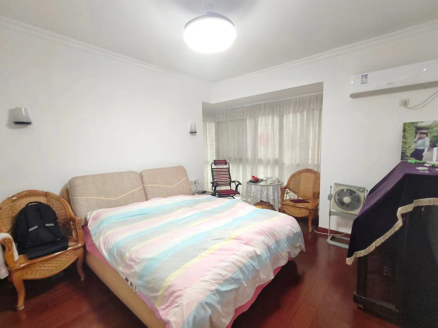 学府港湾 4室2厅2卫 78.8万 学府港湾 4室2厅2卫 78.8万室内图