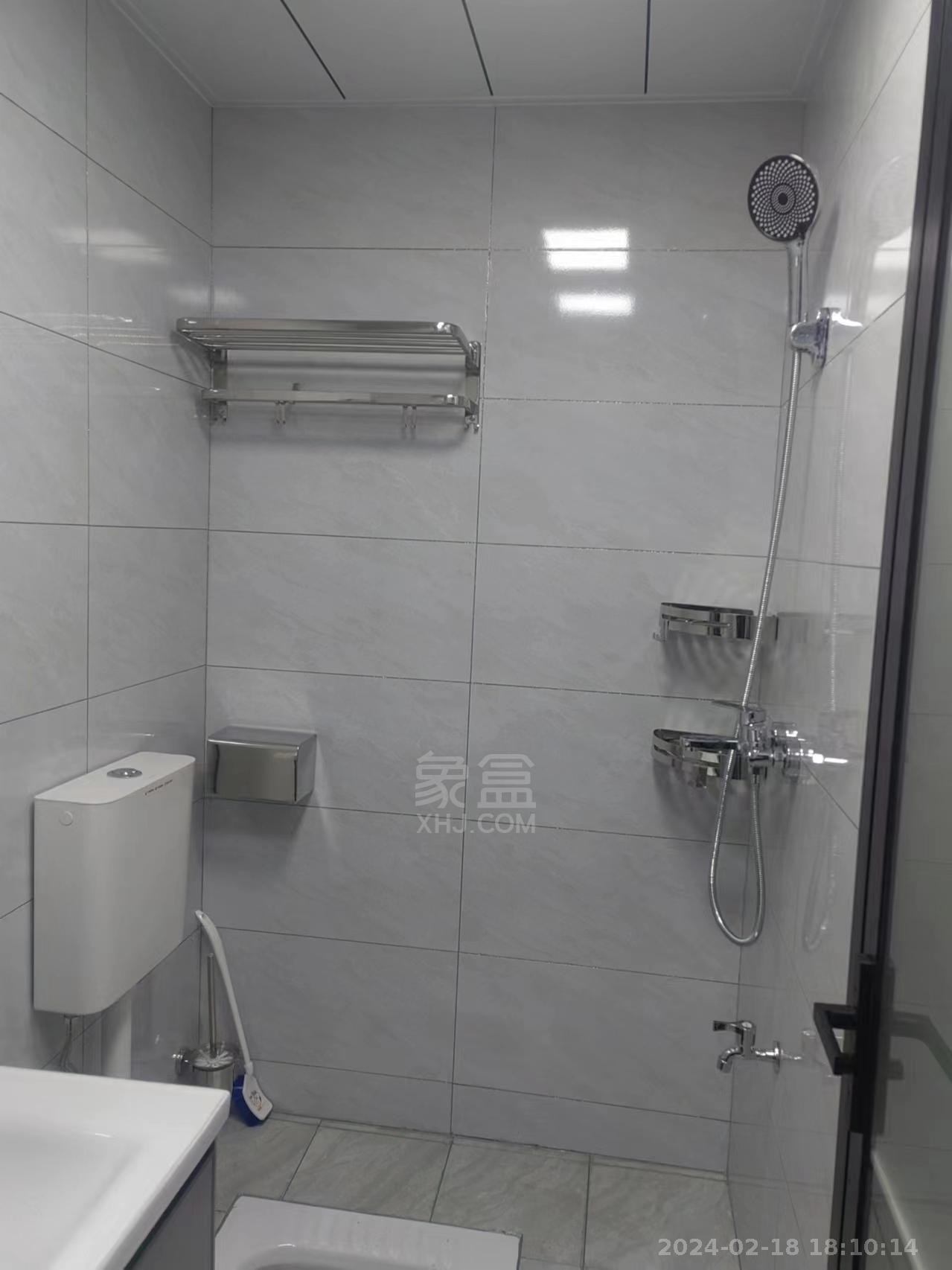 城发翰林府  1室1厅1卫   1300.00元/月室内图