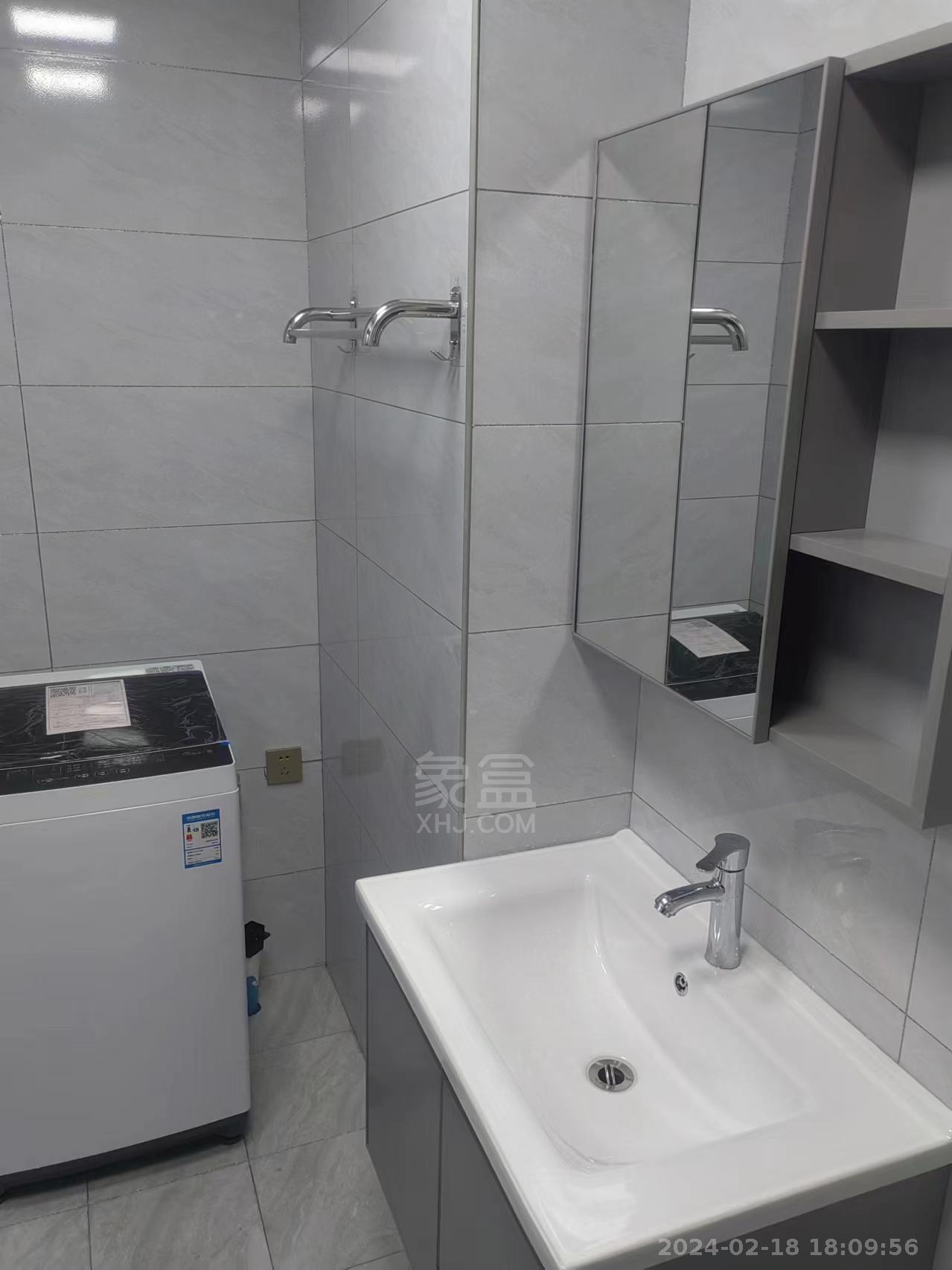 城发翰林府  1室1厅1卫   1300.00元/月室内图