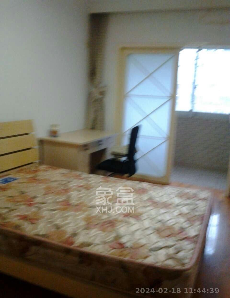 福乐名园  3室2厅1卫   3200.00元/月室内图