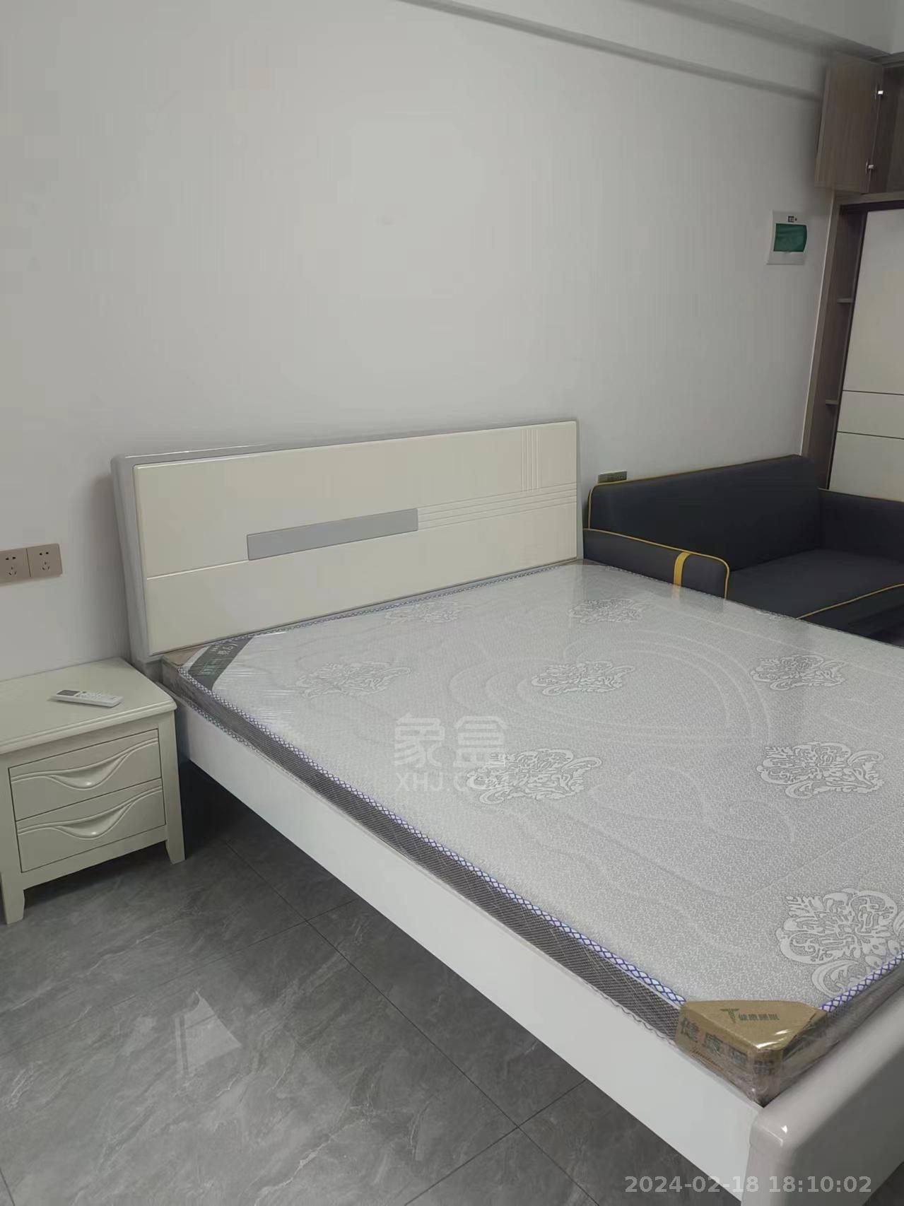 城发翰林府  1室1厅1卫   1300.00元/月室内图