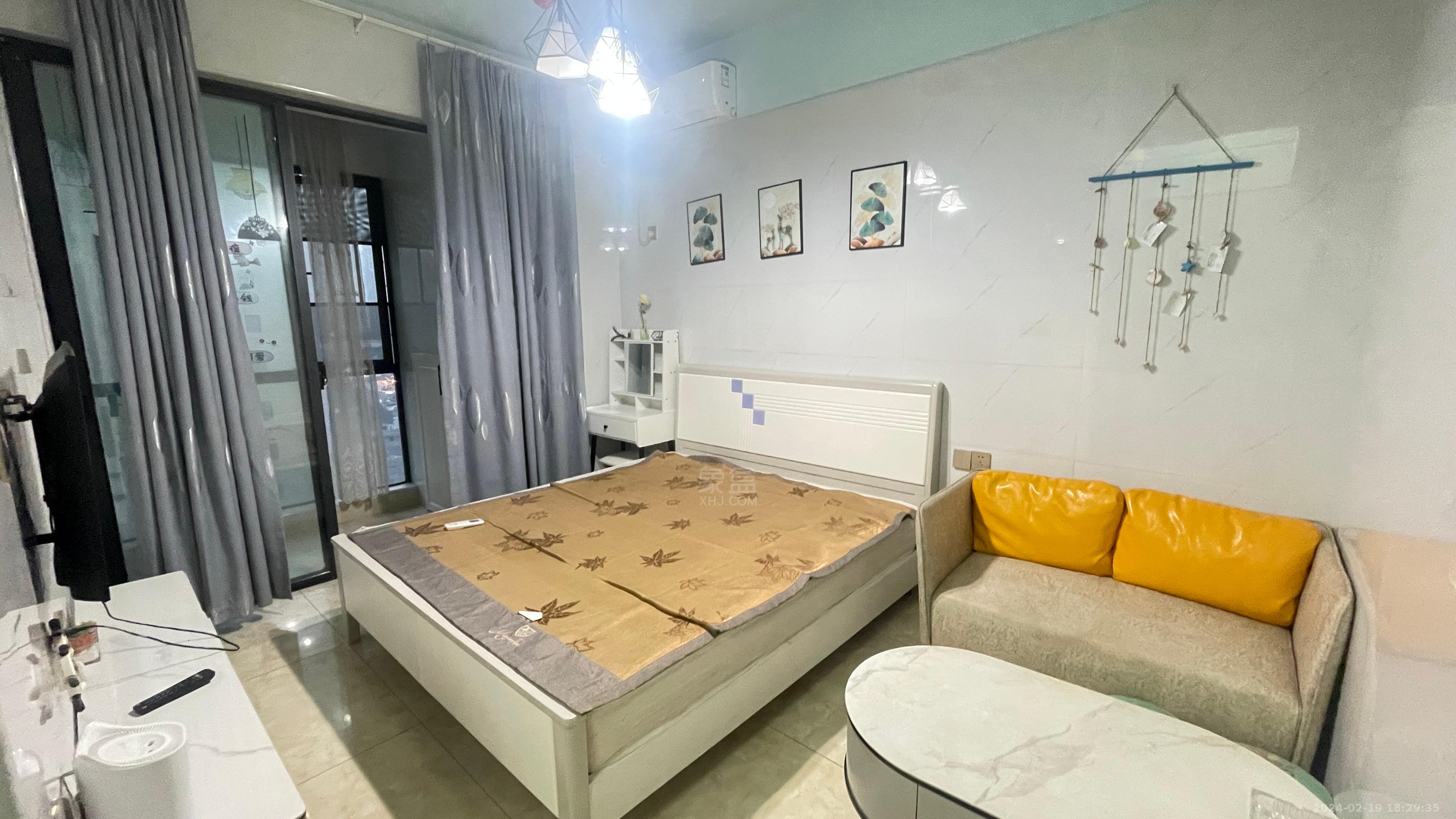 中泰财富湘江  1室1厅1卫   1500.00元/月室内图