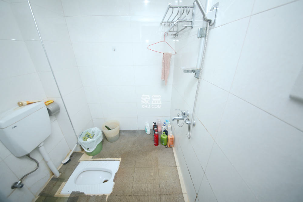 三王麗都  3室2廳2衛(wèi)   182.00萬(wàn)
