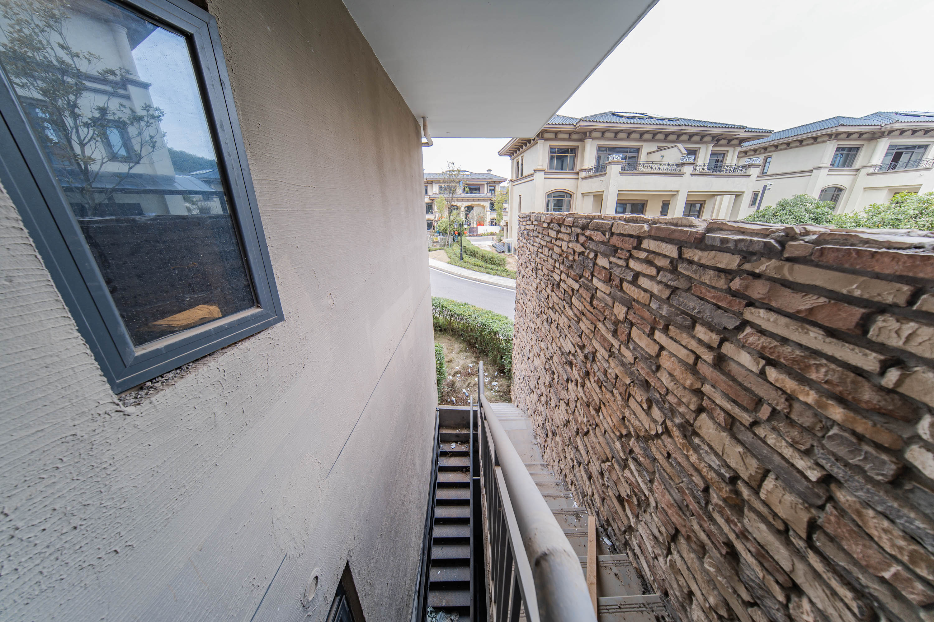 恒大文化旅游城C区  3室2厅2卫   182.00万其他