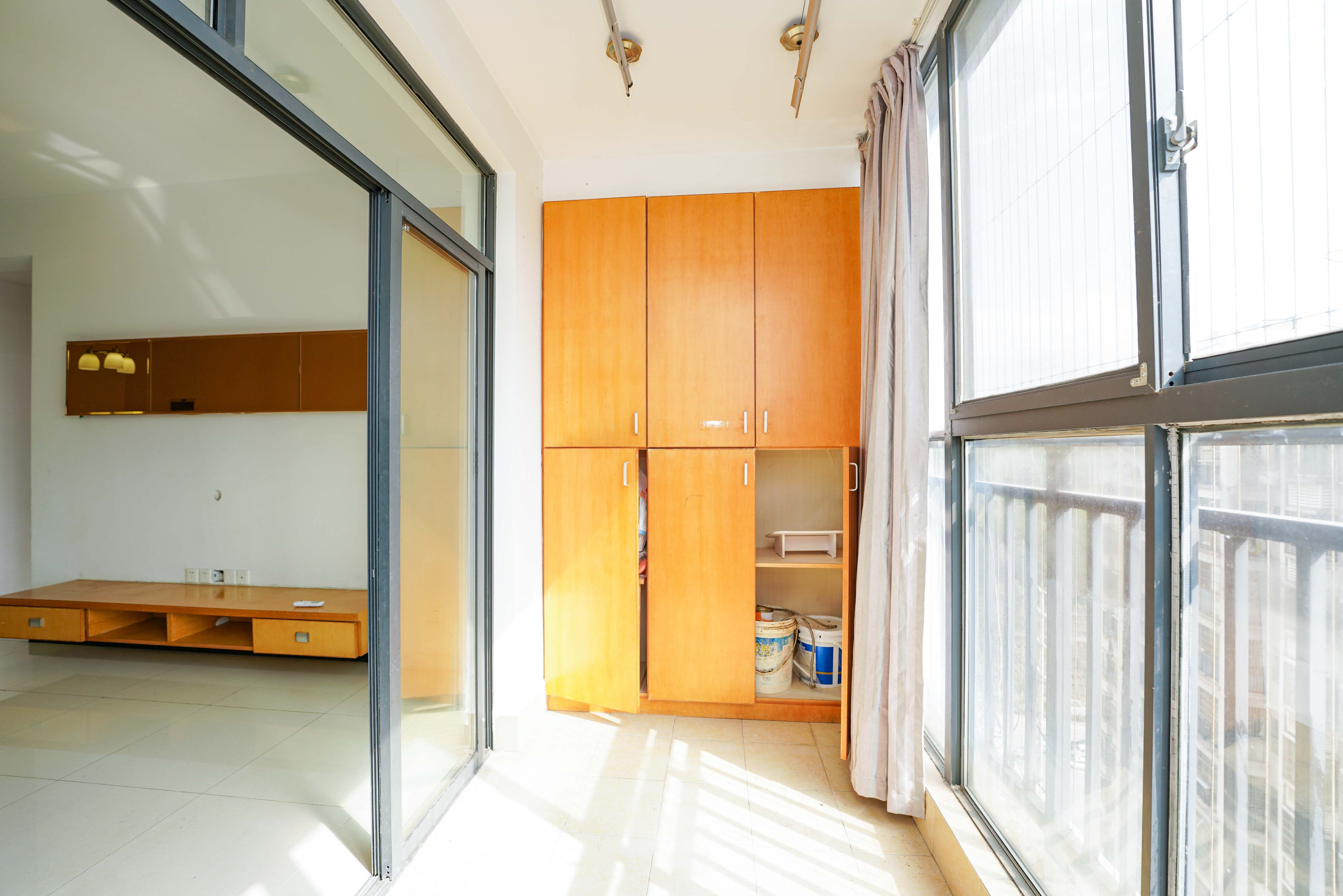 世纪桃花苑 2室2厅1卫 42.0万 世纪桃花苑 2室2厅1卫 42.0万其他