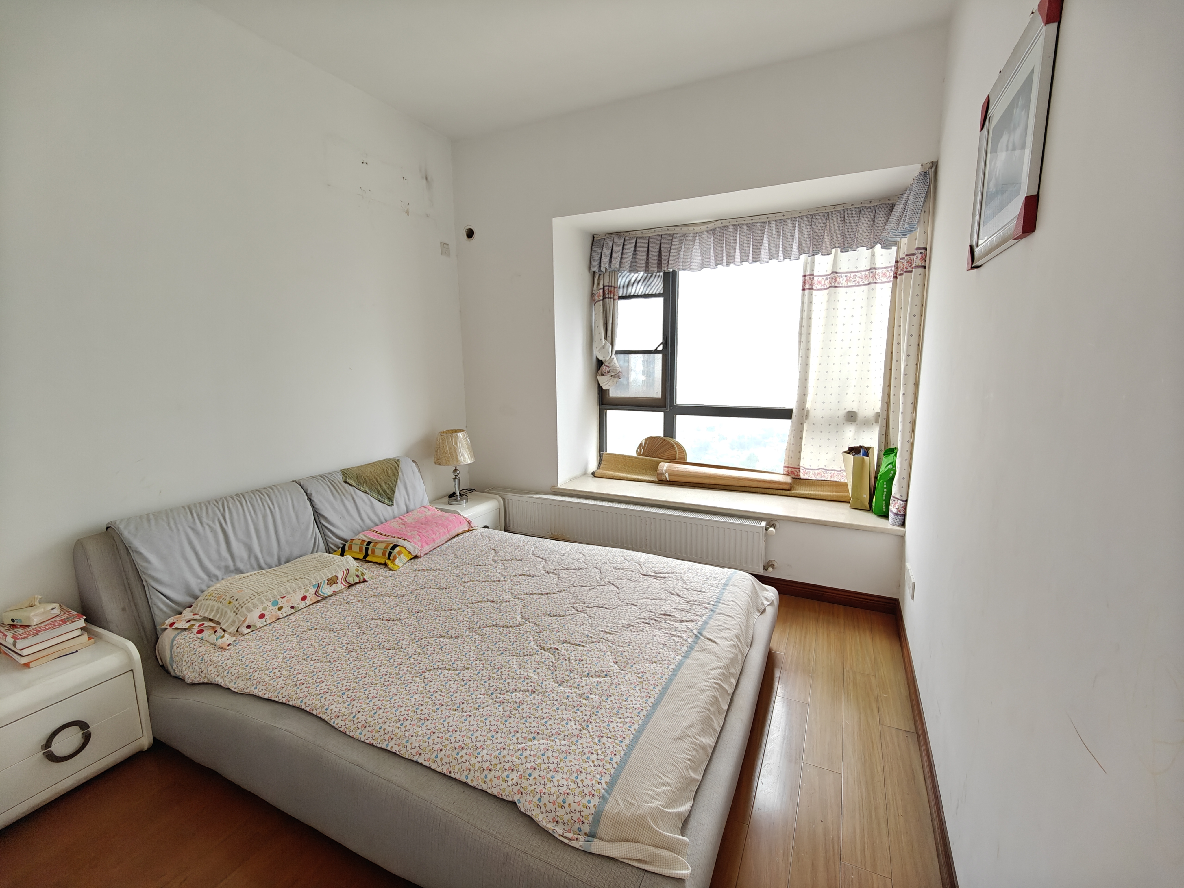 美的城一期 4室2厅2卫 59.8万 美的城一期 4室2厅2卫 59.8万室内图