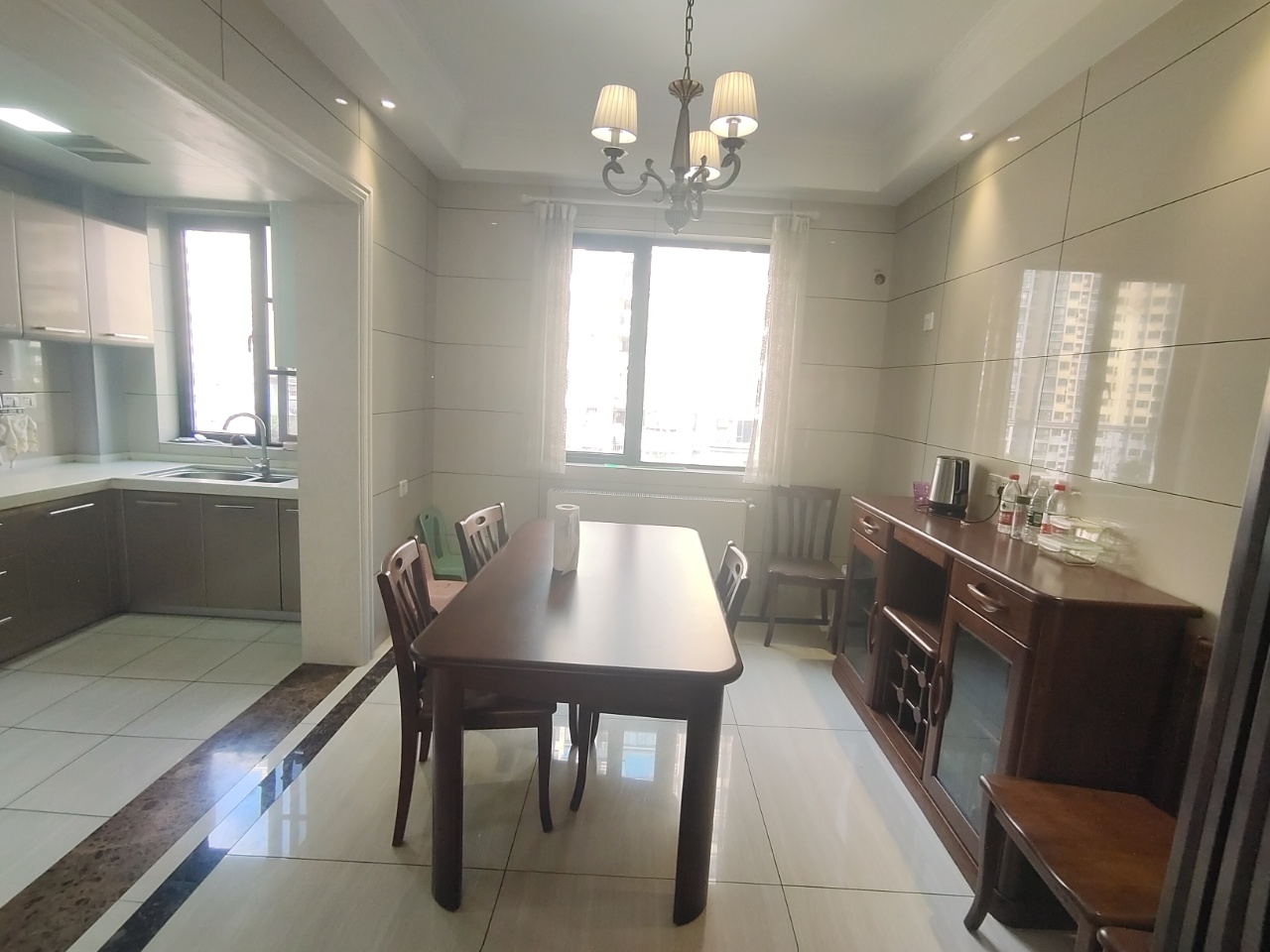 新桂广场 4室2厅2卫 92.8万 新桂广场 4室2厅2卫 92.8万室内图