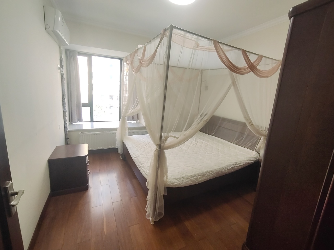 新桂广场 4室2厅2卫 92.8万 新桂广场 4室2厅2卫 92.8万室内图