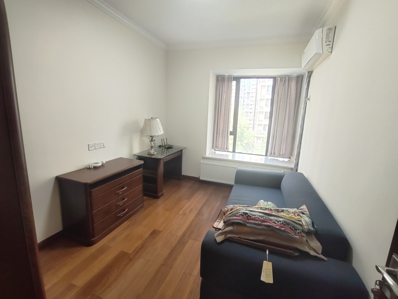 新桂广场 4室2厅2卫 92.8万 新桂广场 4室2厅2卫 92.8万室内图