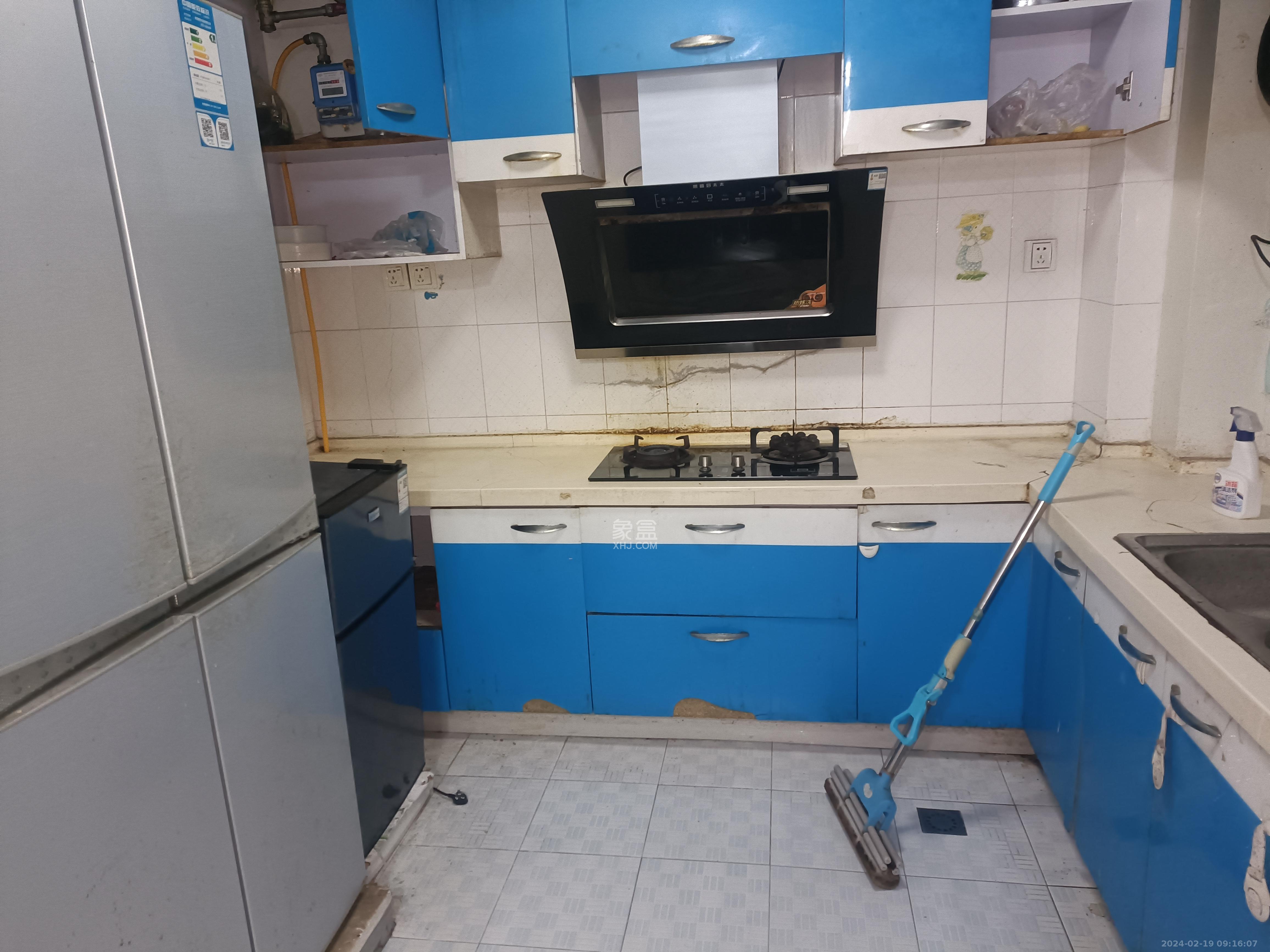 博雅湘水湾  2室2厅1卫   1300.00元/月室内图