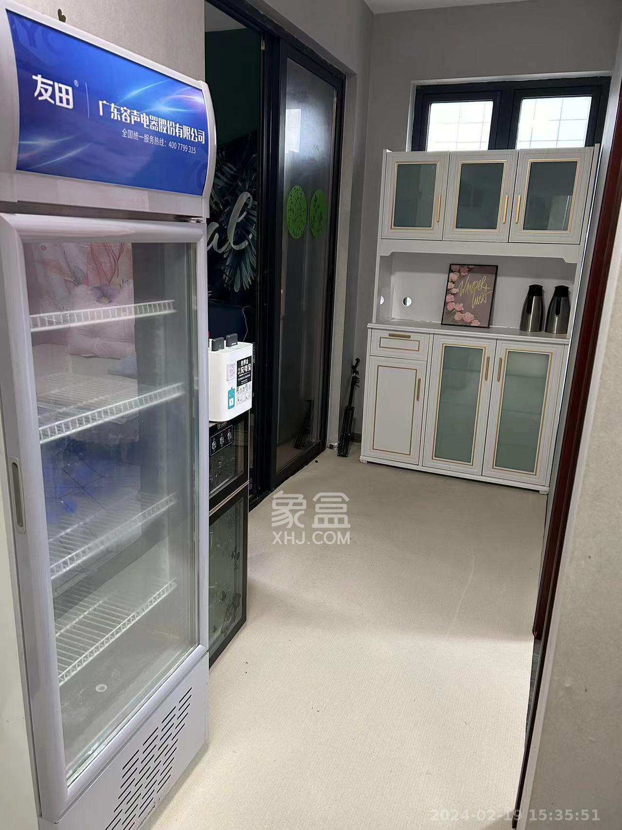 德思勤城市广场（宝格丽公寓）  3室2厅1卫   4200.00元/月室内图