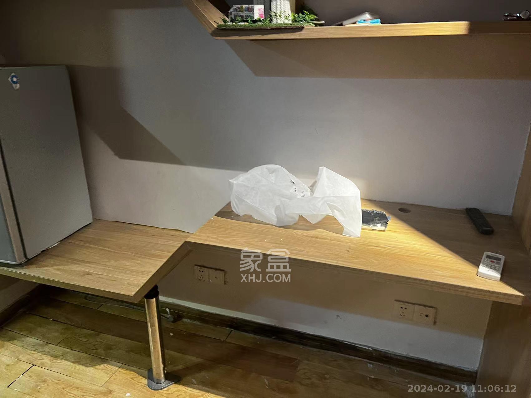万科金域华府一期  1室1厅1卫   1500.00元/月室内图