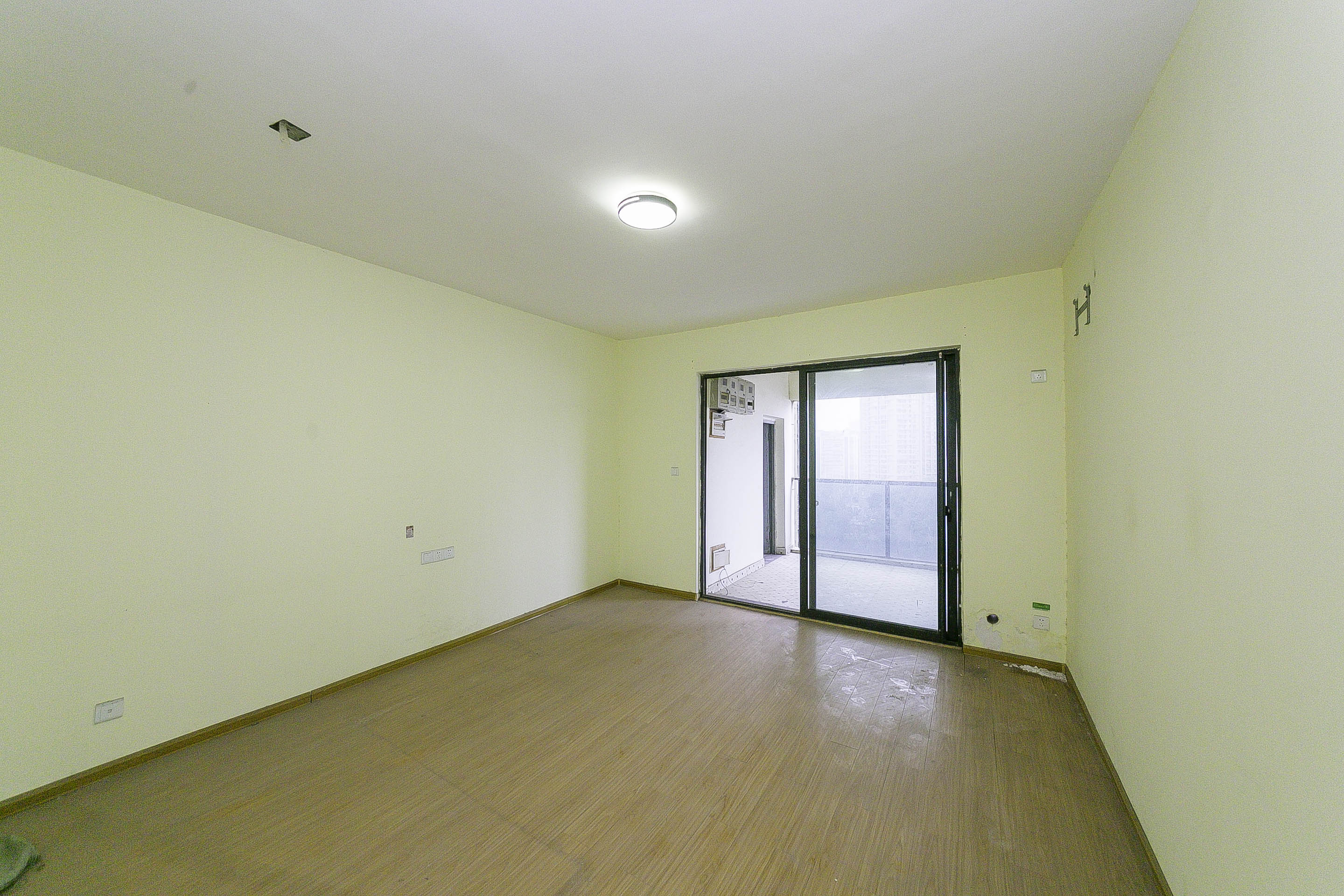 博林金谷  3室2厅2卫    139.8万卧室