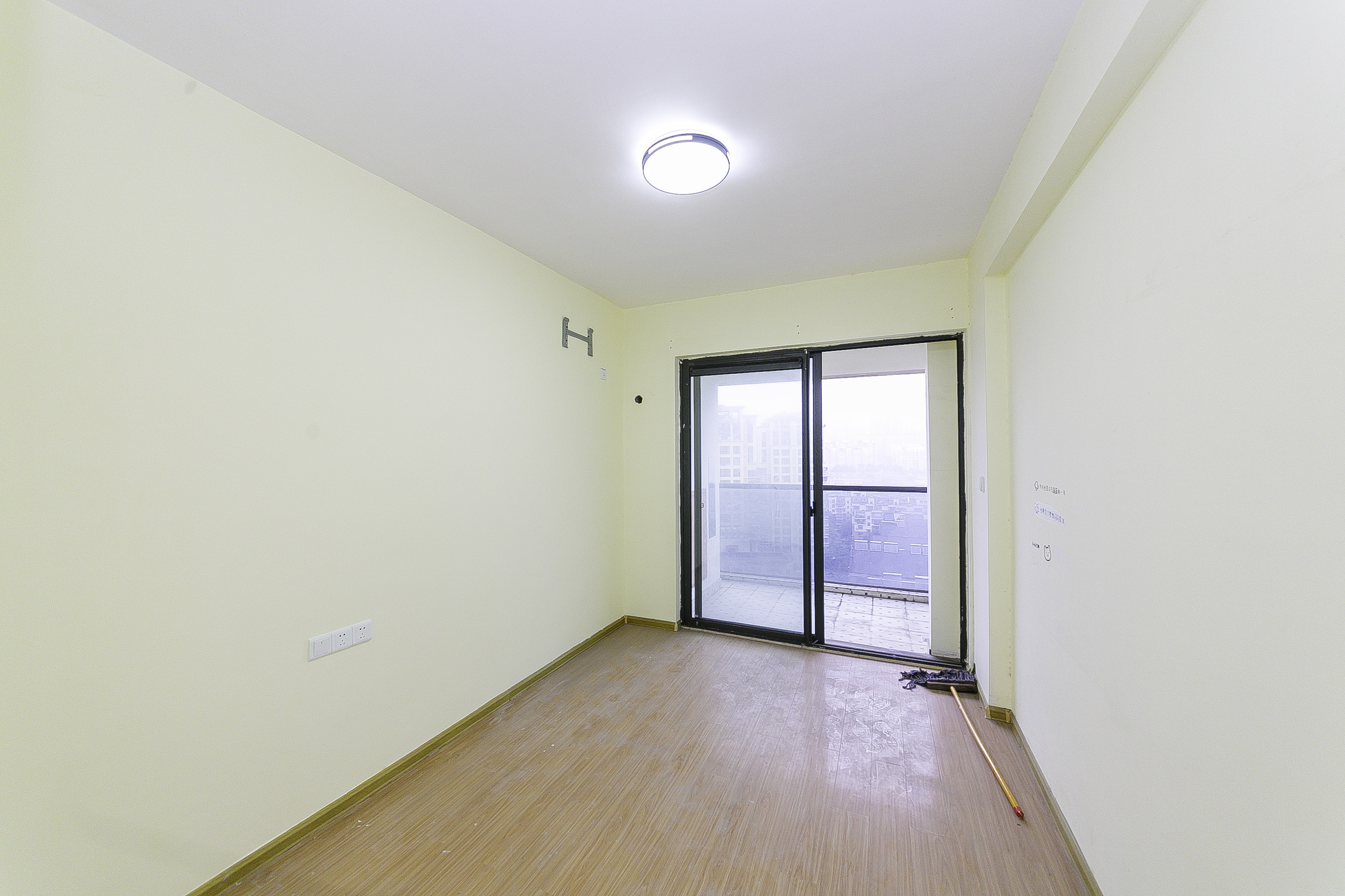 博林金谷  3室2厅2卫    139.8万卧室