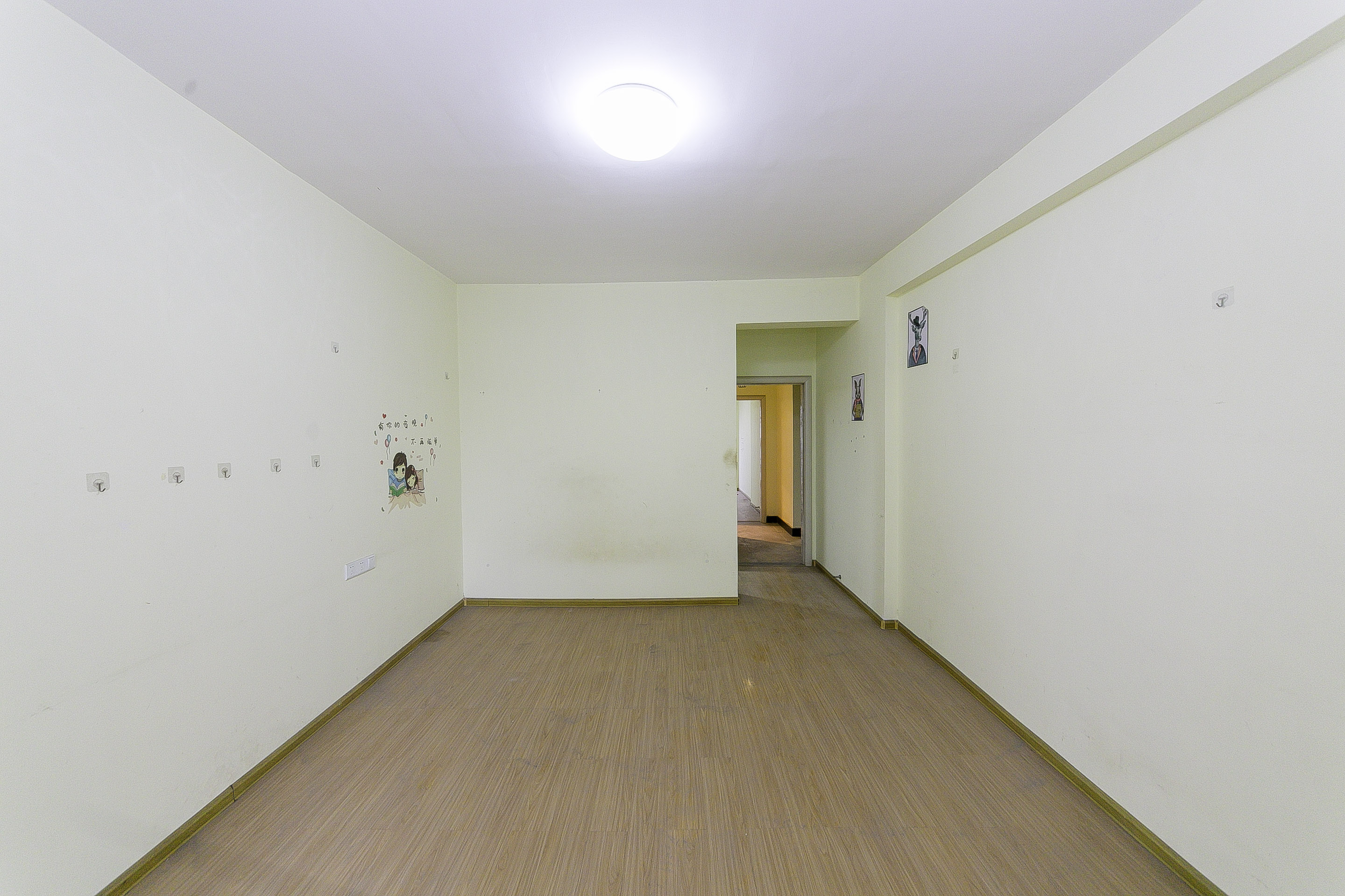 博林金谷  3室2厅2卫    139.8万卧室