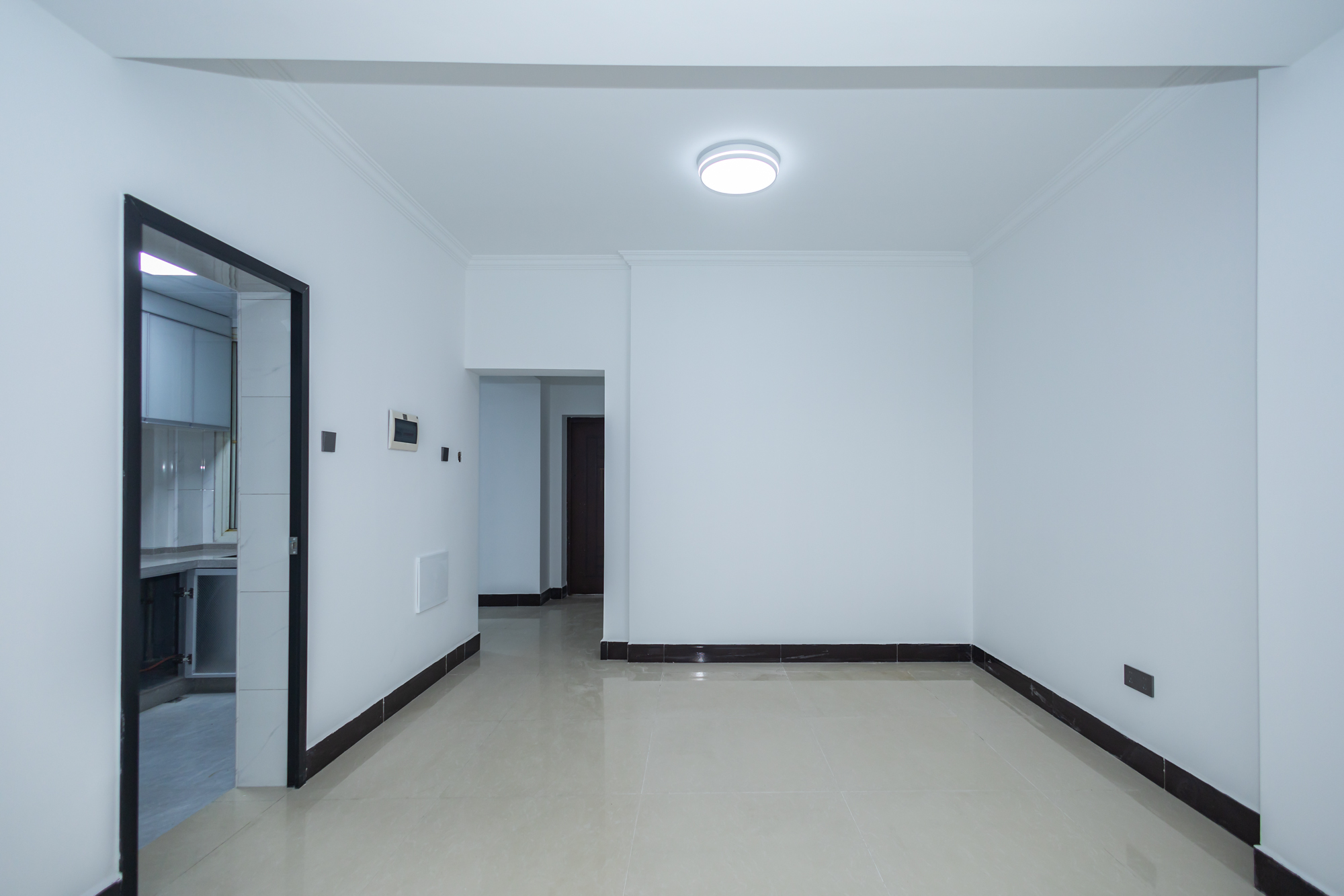 楚天馨苑  3室2厅2卫    99.0万 楚天馨苑  3室2厅2卫    99.0万其他