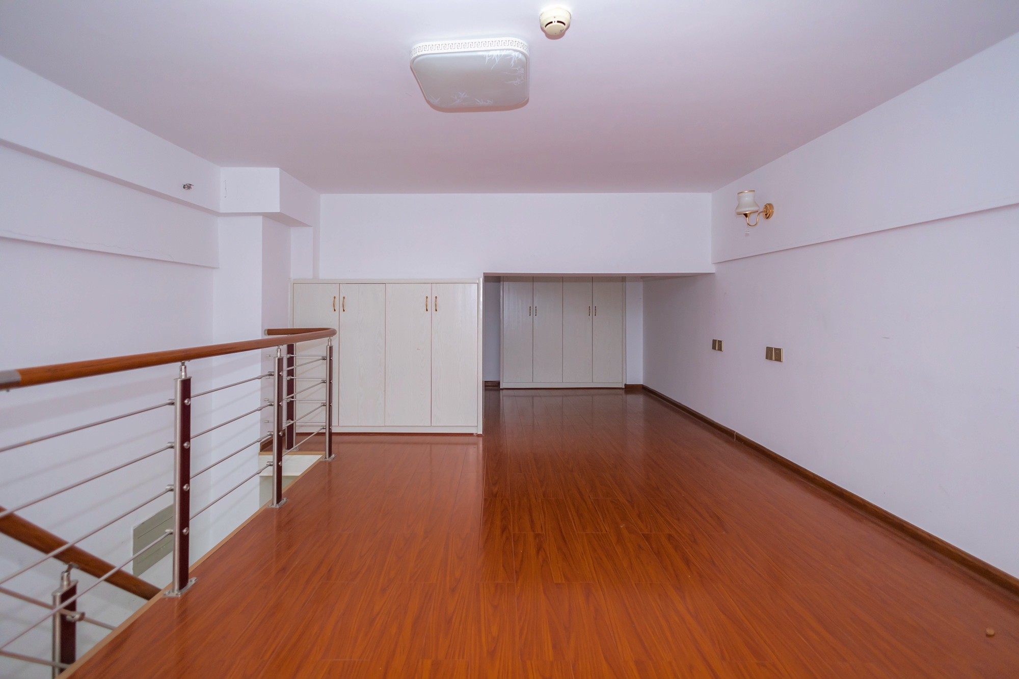 金科时代中心 1室1厅1卫 40.0万 金科时代中心 1室1厅1卫 40.0万卧室