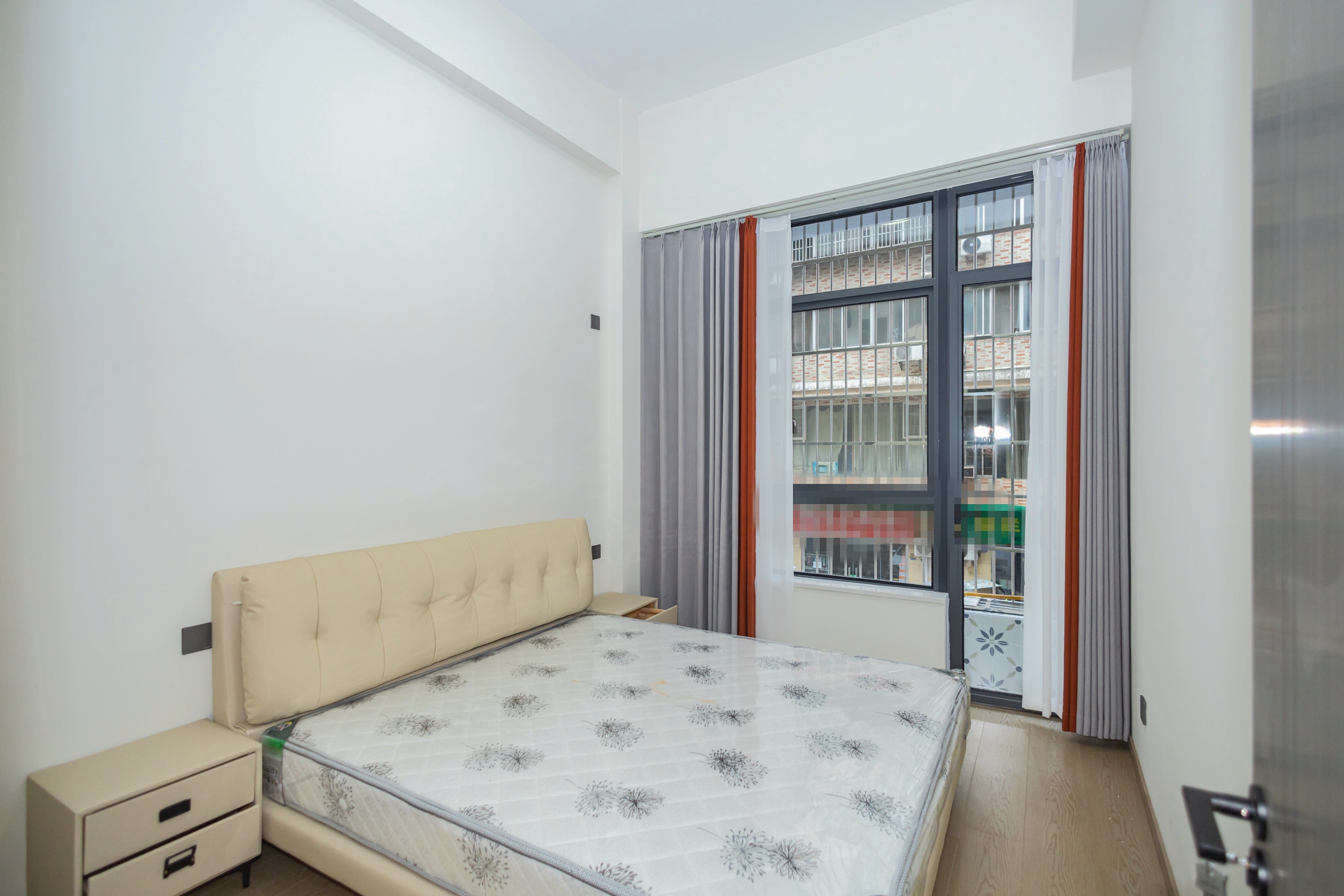 星沙商业步行街  2室2厅1卫    39.8万卧室