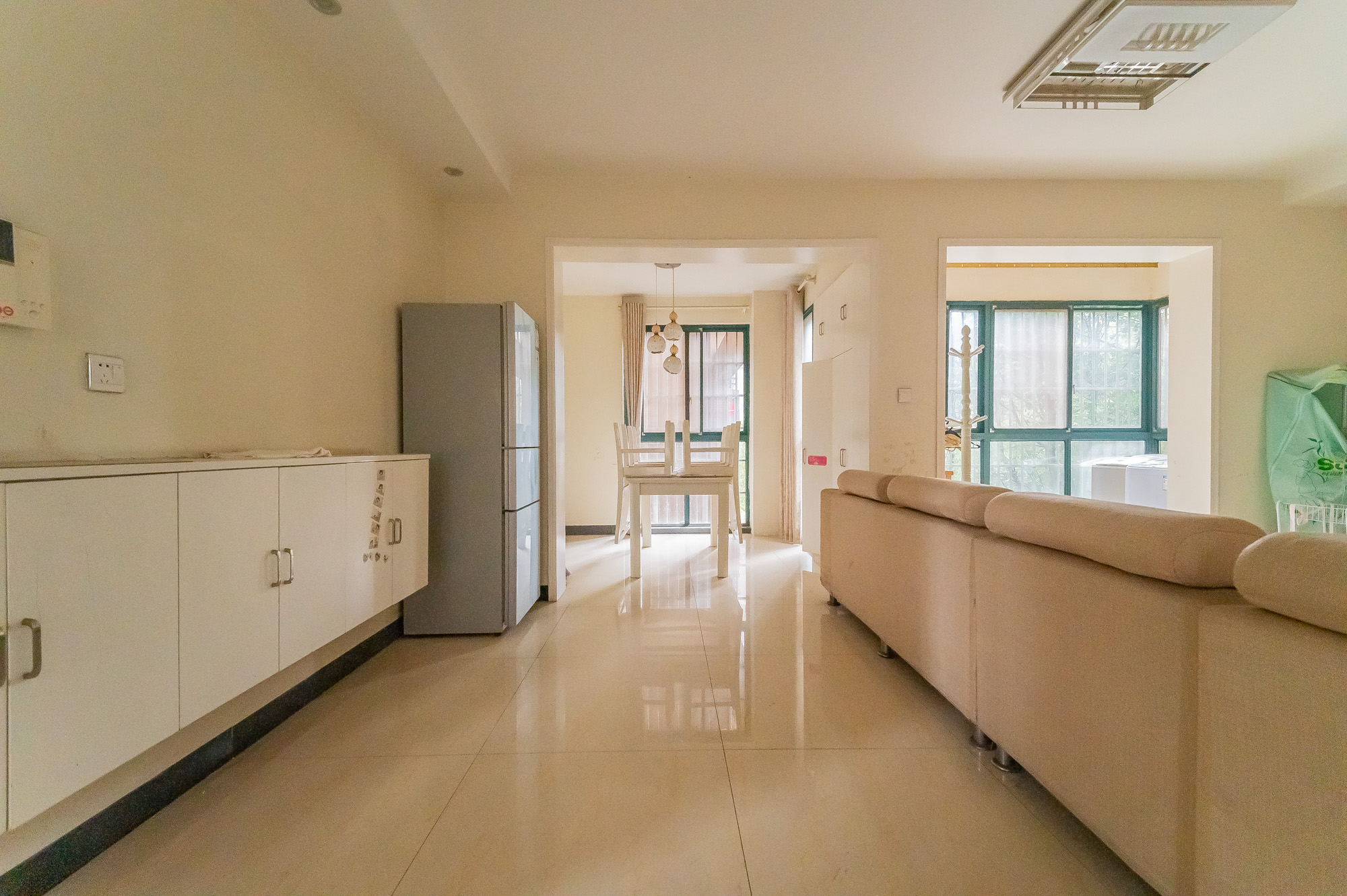 筑梦佳园 3室2厅1卫 55.0万 筑梦佳园 3室2厅1卫 55.0万客厅