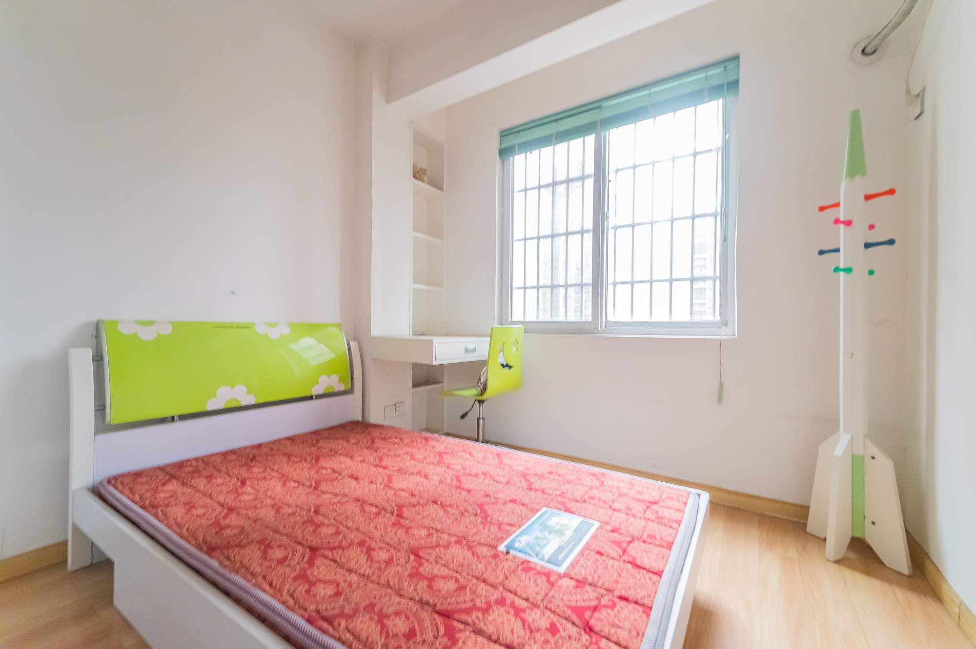 筑梦佳园 3室2厅1卫 55.0万 筑梦佳园 3室2厅1卫 55.0万卧室