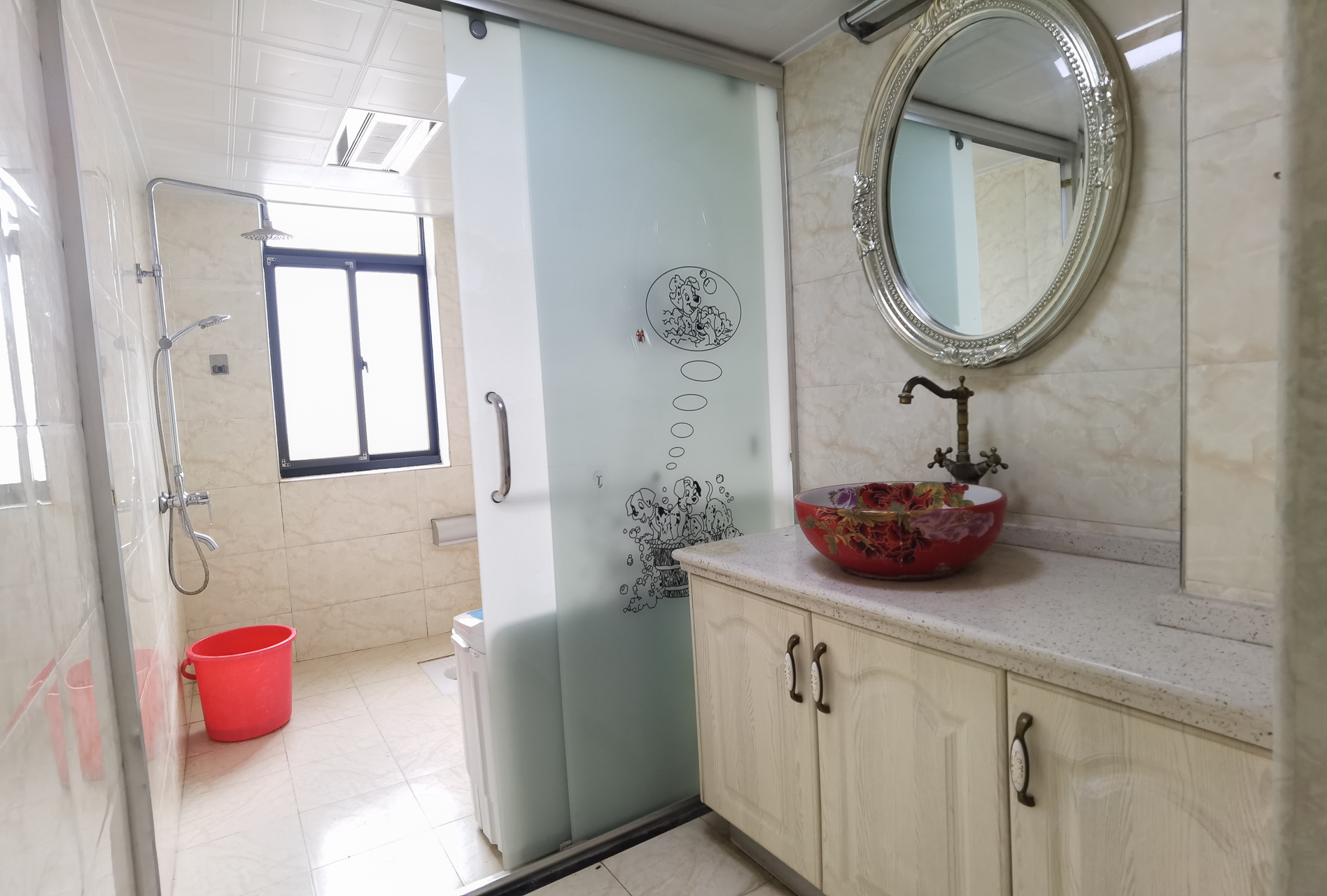 珠江东方明珠（新地东方明珠）一二期  3室2厅2卫    84.0万卫生间