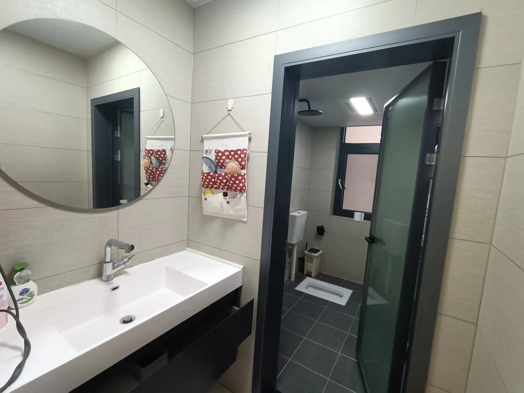 庐山春天二期曼城 4室2厅2卫 98.8万 庐山春天二期曼城 4室2厅2卫 98.8万室内图