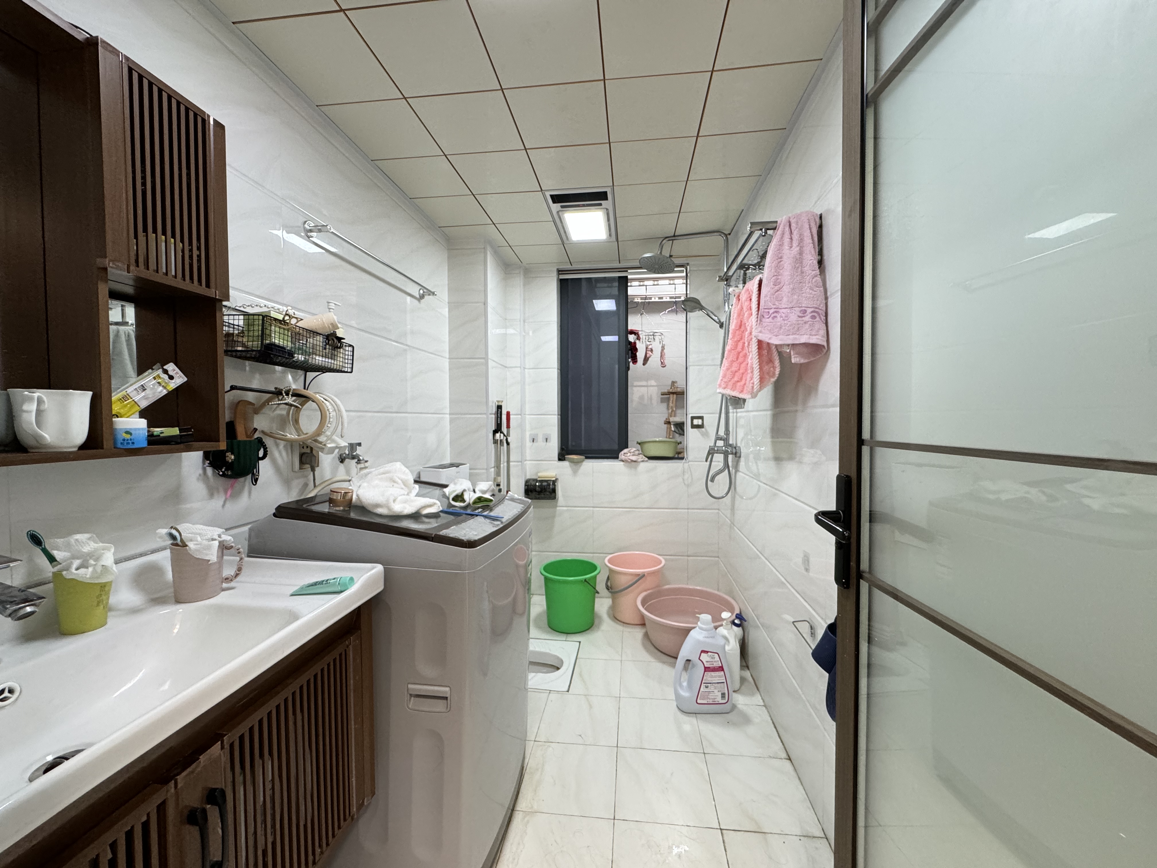 体育新城 3室2厅2卫 63.0万 体育新城 3室2厅2卫 63.0万室内图