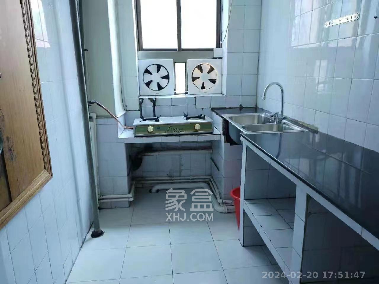 窑岭光大银行宿舍  2室1厅1卫   2300.00元/月室内图