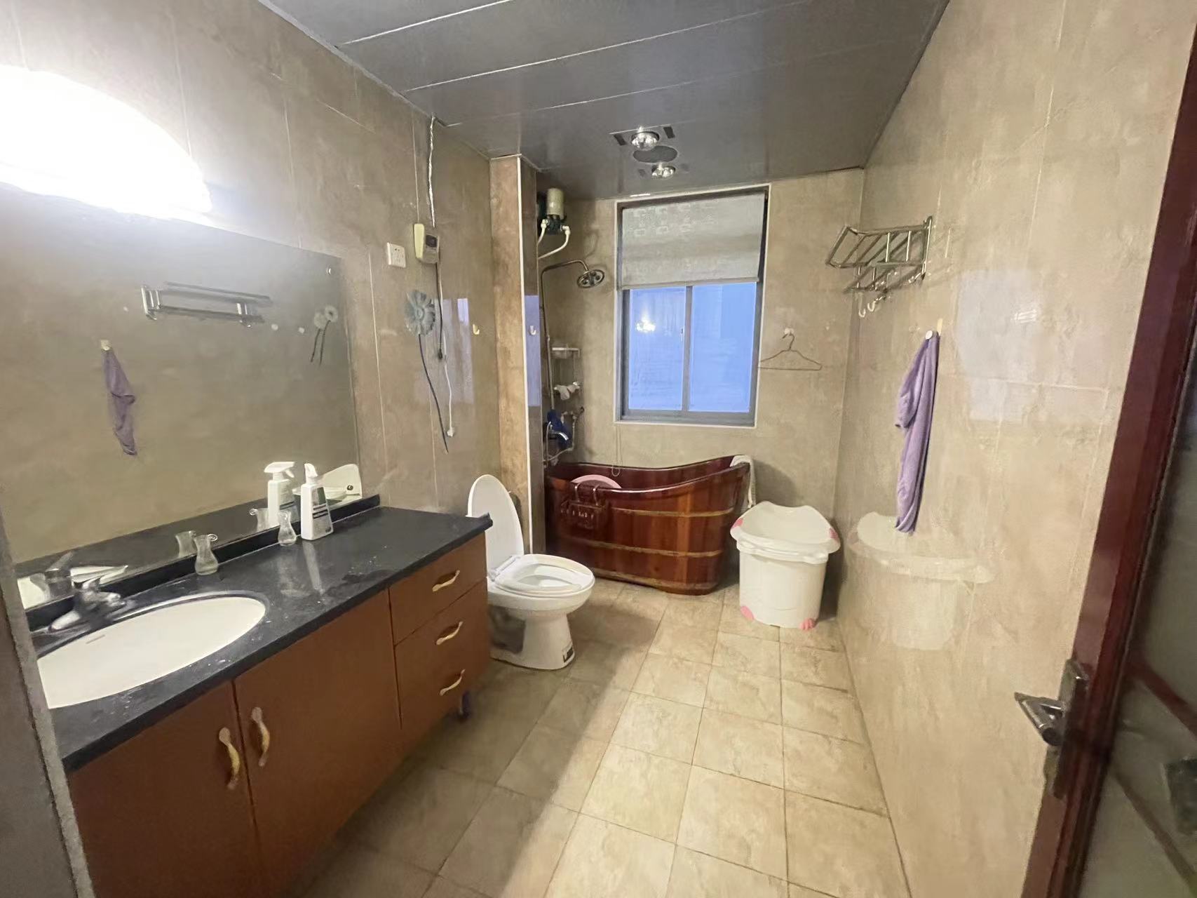 株洲锦绣江山  5室2厅3卫    92.0万 株洲锦绣江山  5室2厅3卫    92.0万室内图