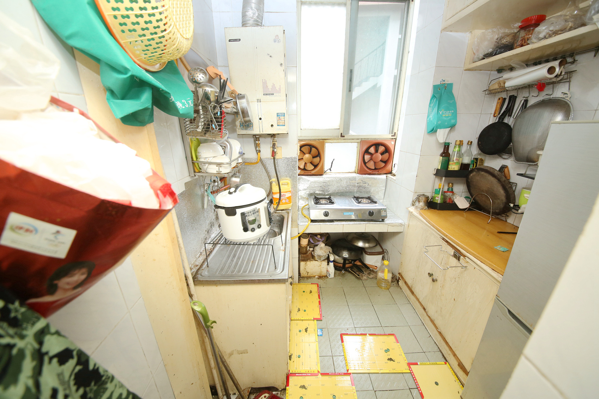 省文物商店宿舍  2室1厅1卫   45.00万厨房