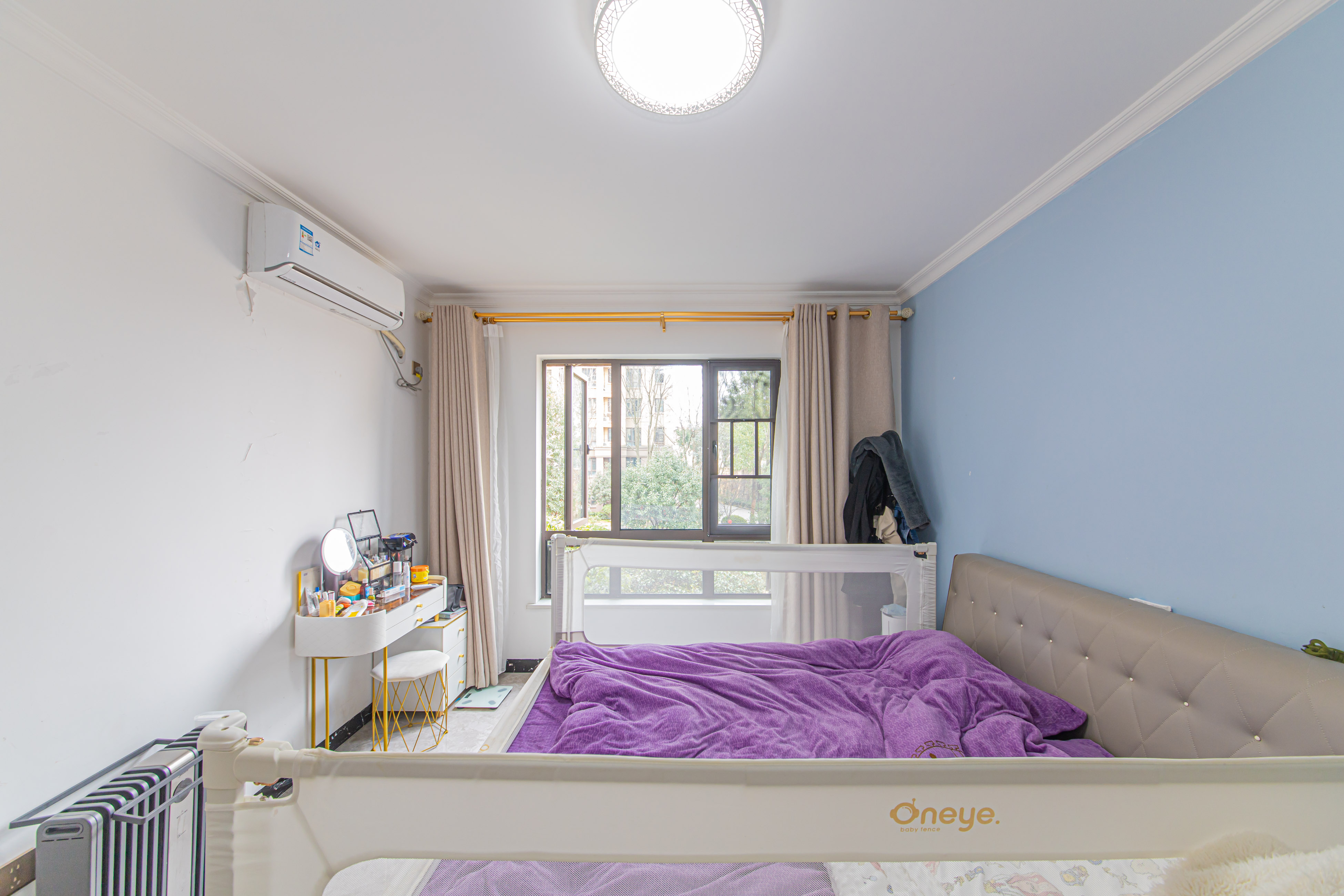 鑫远悦城(鑫远悦时代) 3室2厅1卫 102.0万 鑫远悦城(鑫远悦时代) 3室2厅1卫 102.0万卧室