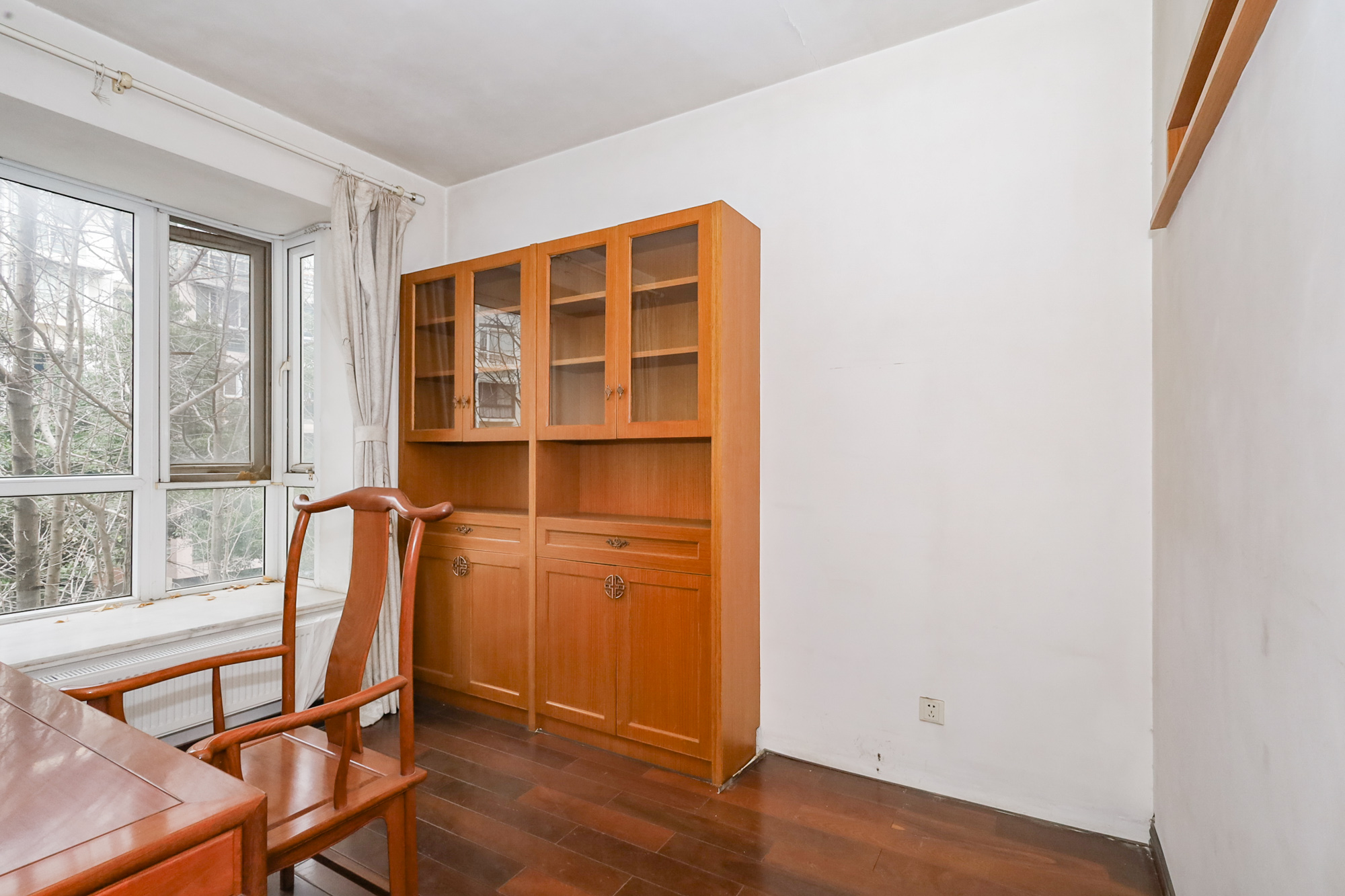 八方小区A区  4室2厅2卫    508.0万其他