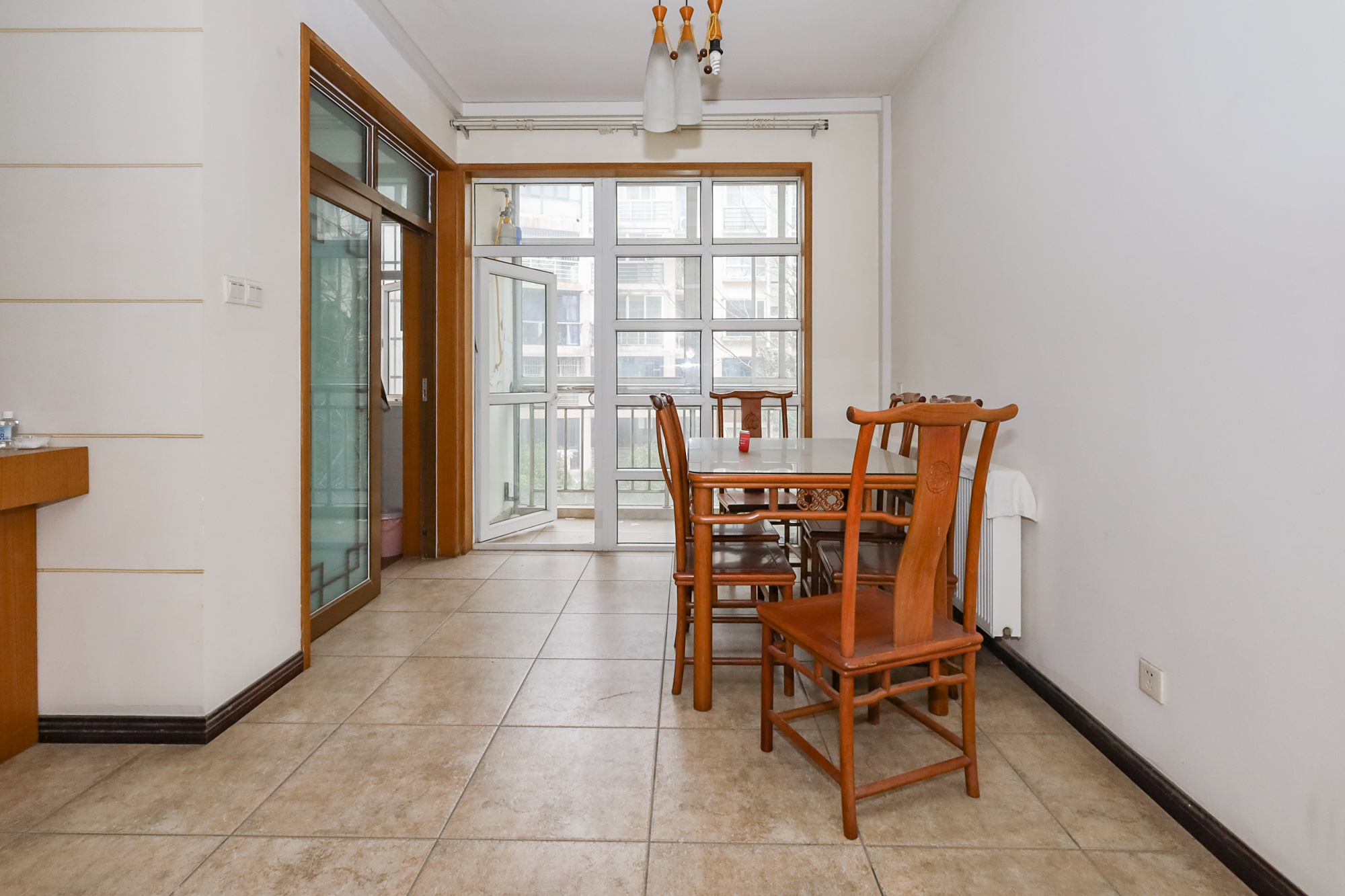 八方小区A区  4室2厅2卫    508.0万其他