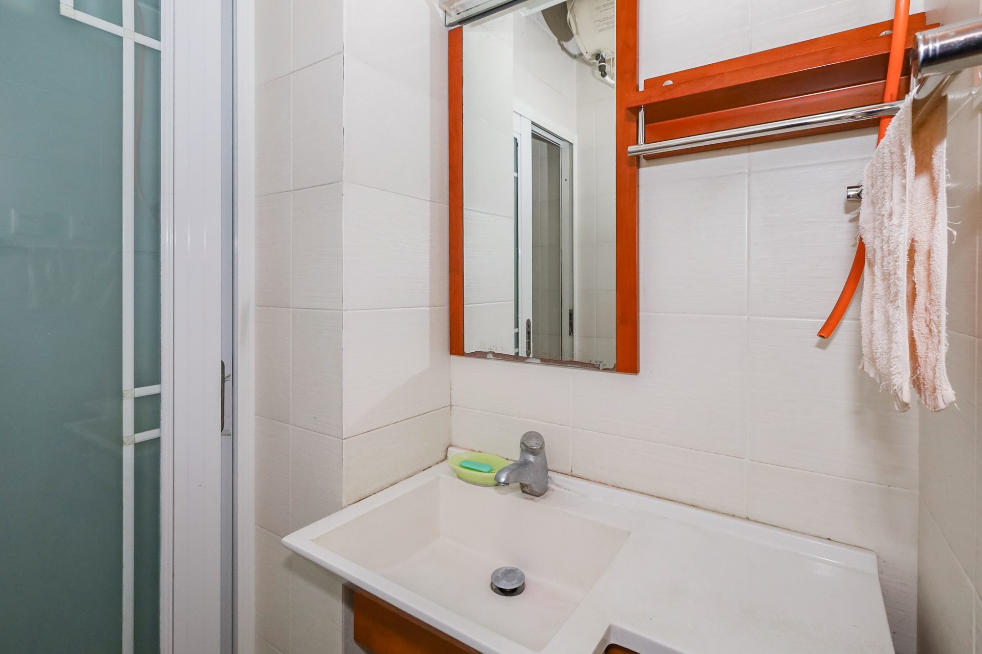 八方小区A区  4室2厅2卫    508.0万卫生间