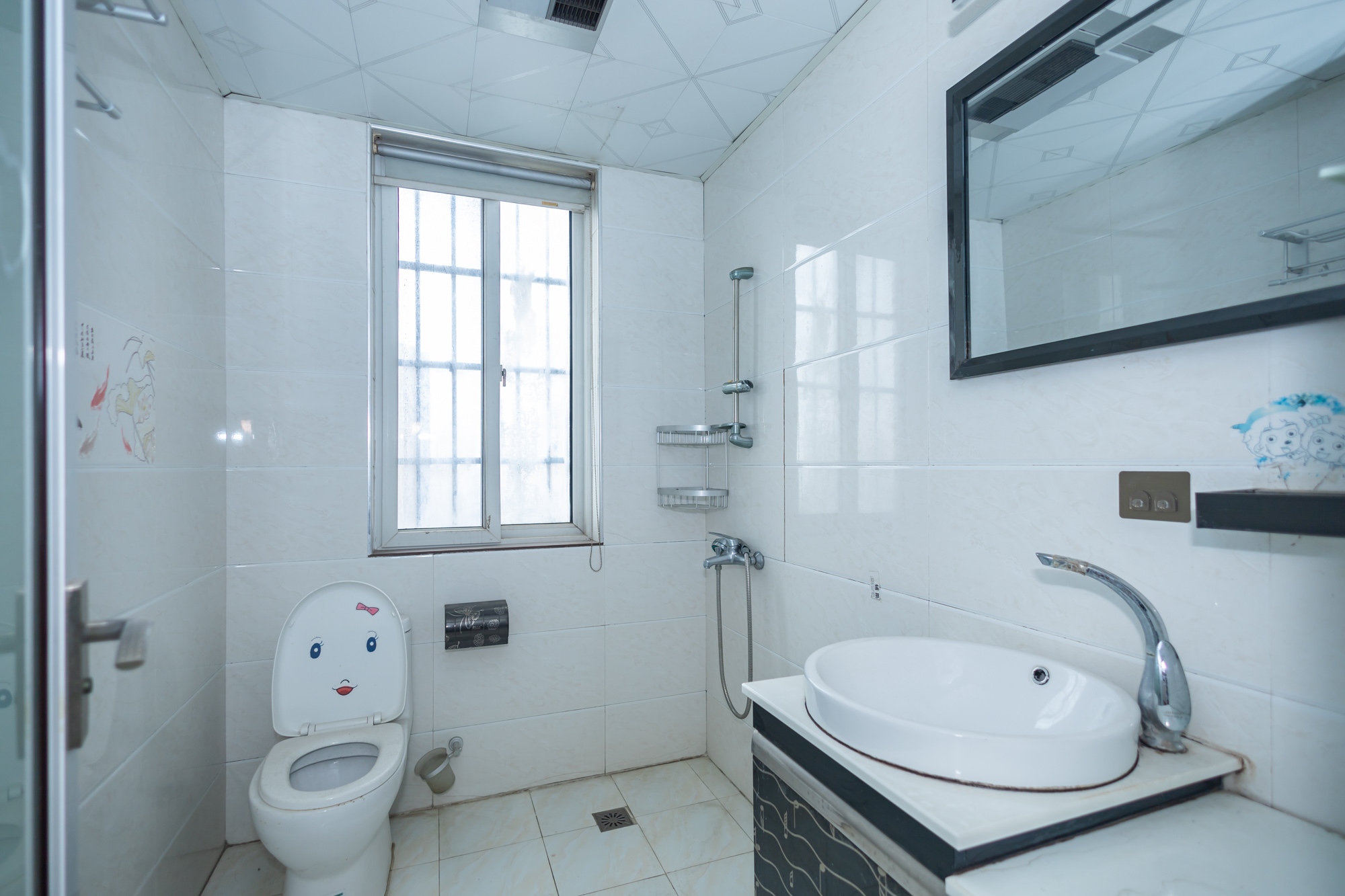 楚天世纪城东苑  3室2厅2卫    69.0万卫生间