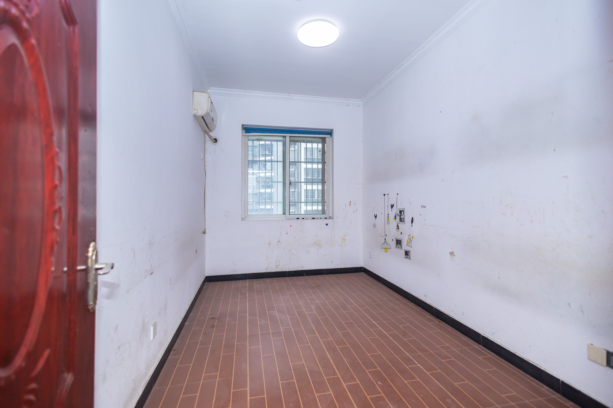 景上鑫苑  4室2厅1卫    88.0万卧室