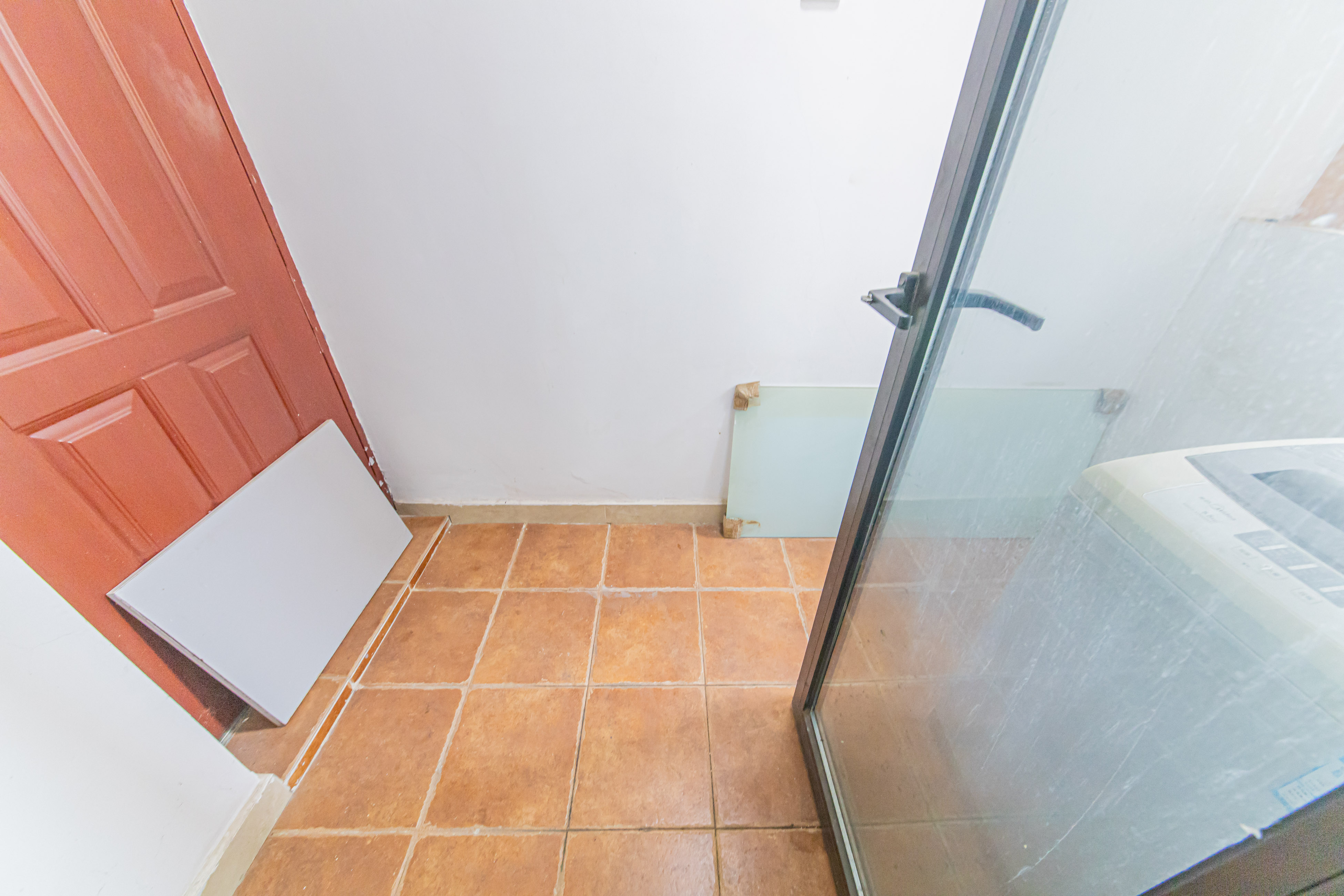 中信凯旋蓝岸(中信新城三期)  3室2厅1卫    45.0万 中信凯旋蓝岸(中信新城三期)  3室2厅1卫    45.0万厨房