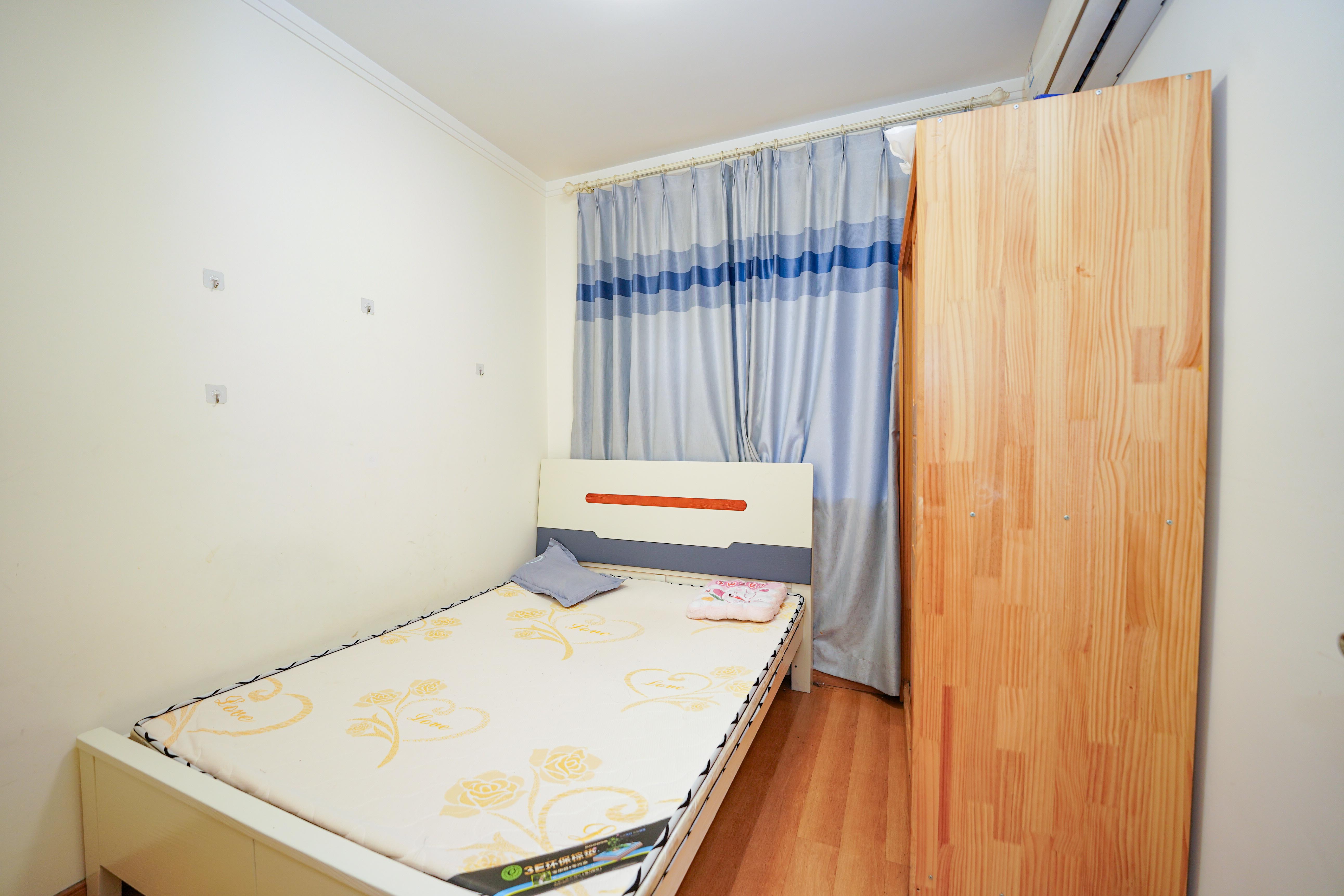 中建璟和城  3室2厅2卫    92.8万卧室